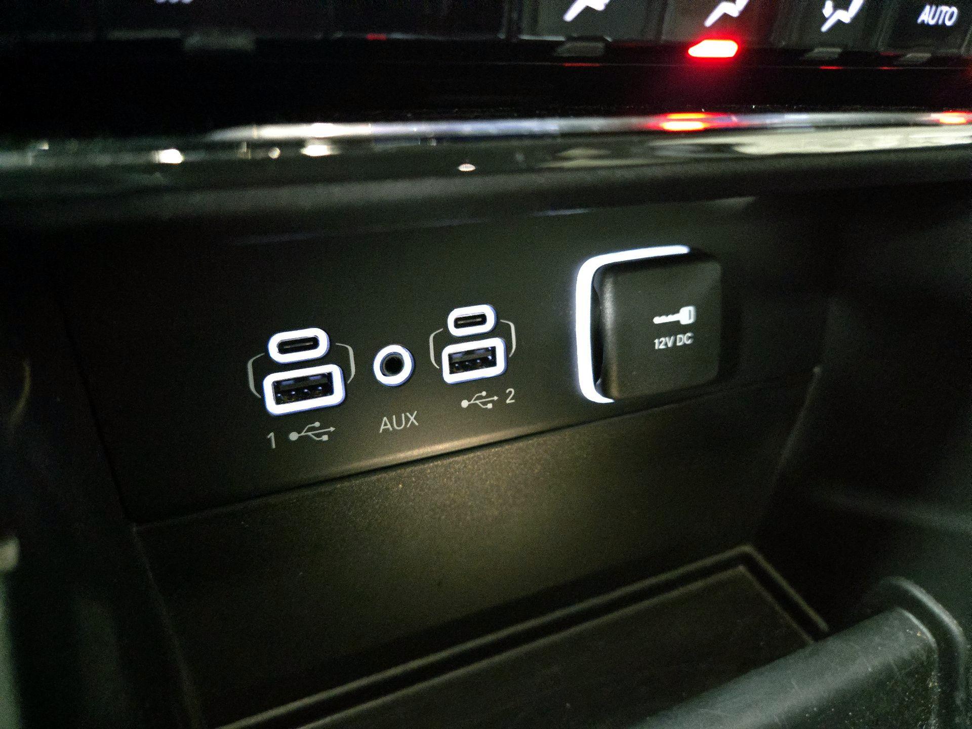 Thumbnail: 2023 Jeep Grand Cherokee - 19