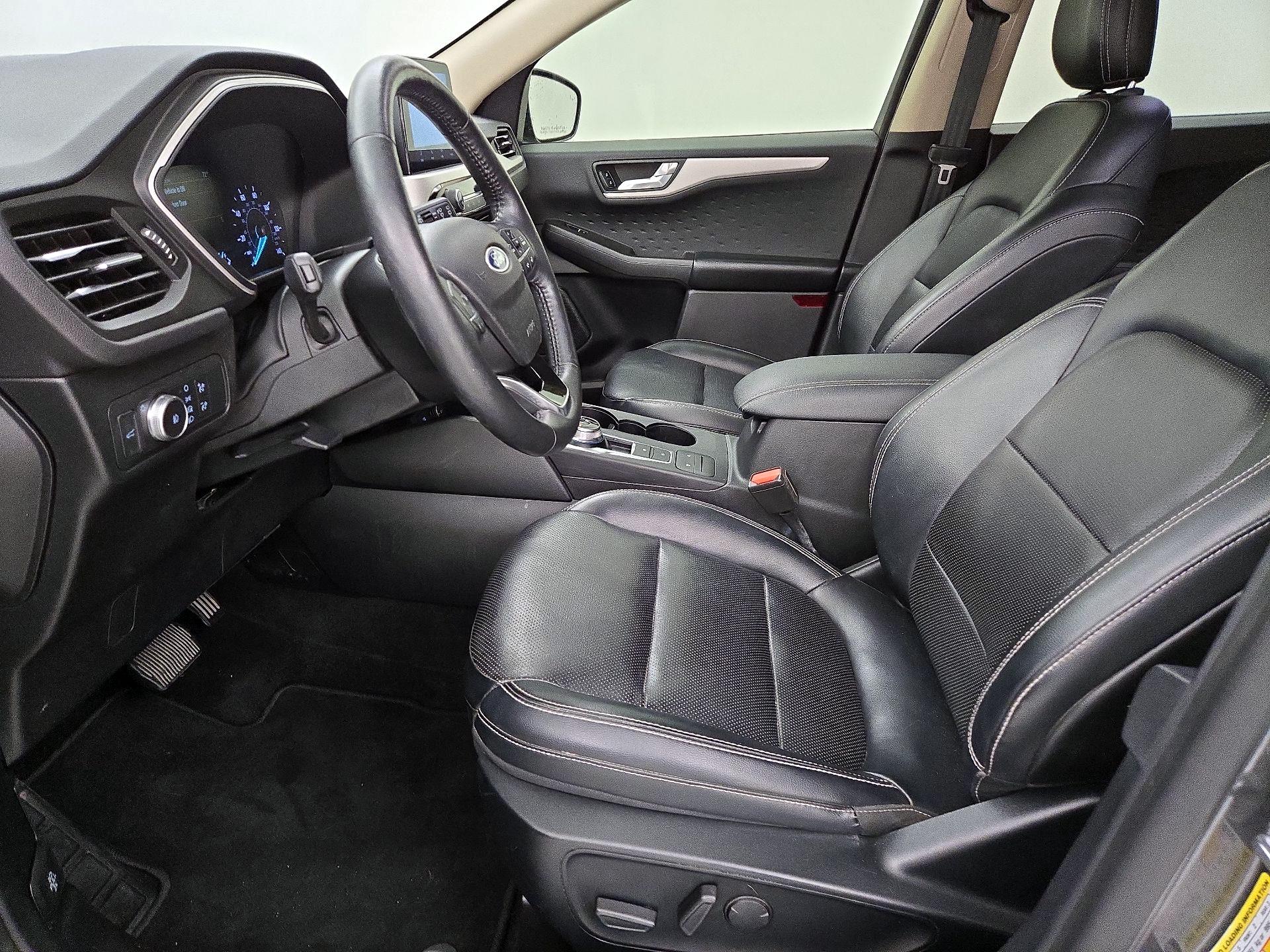 Thumbnail: 2020 Ford Escape - 11