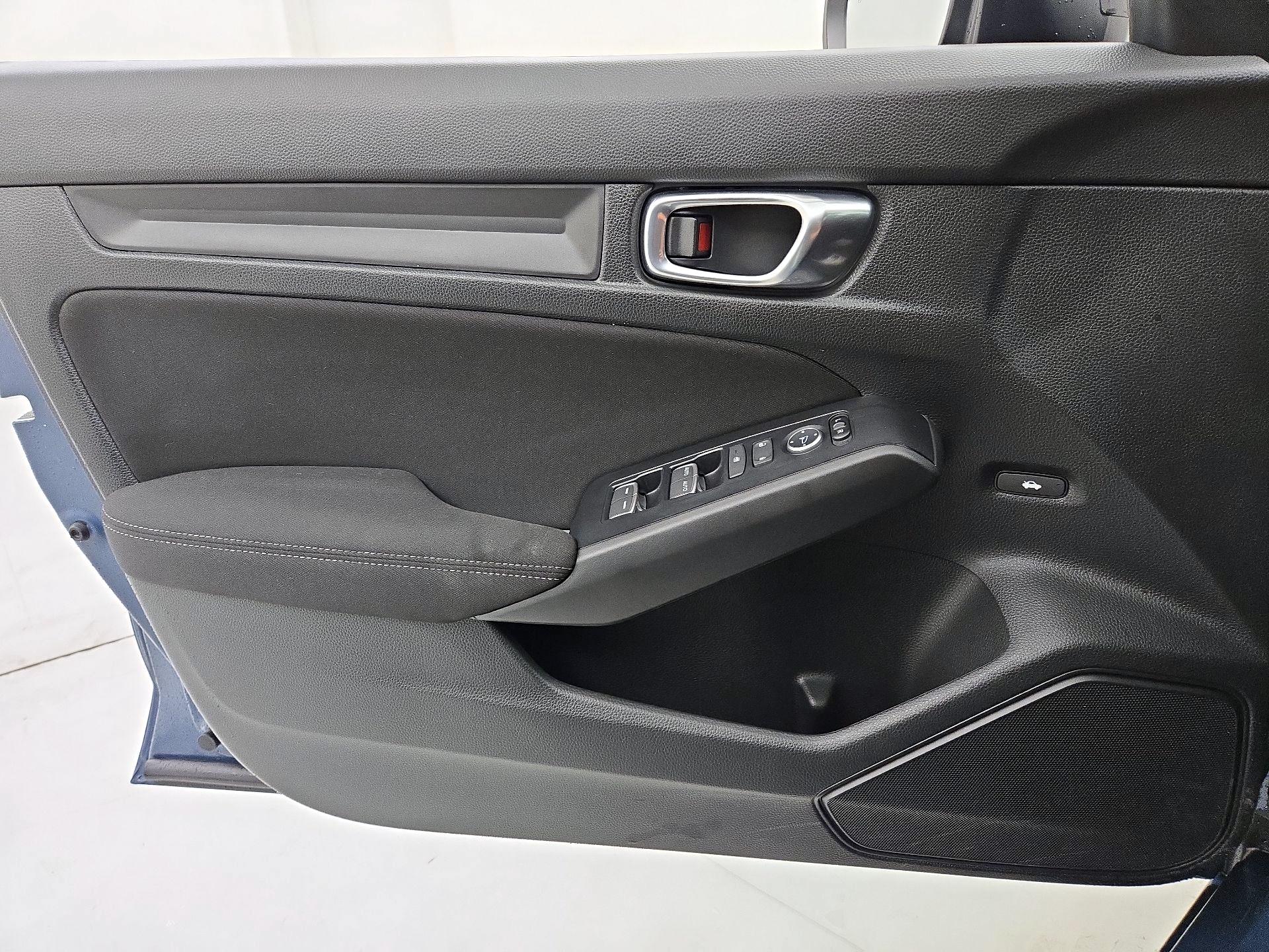 Thumbnail: 2026 Honda Civic - 12