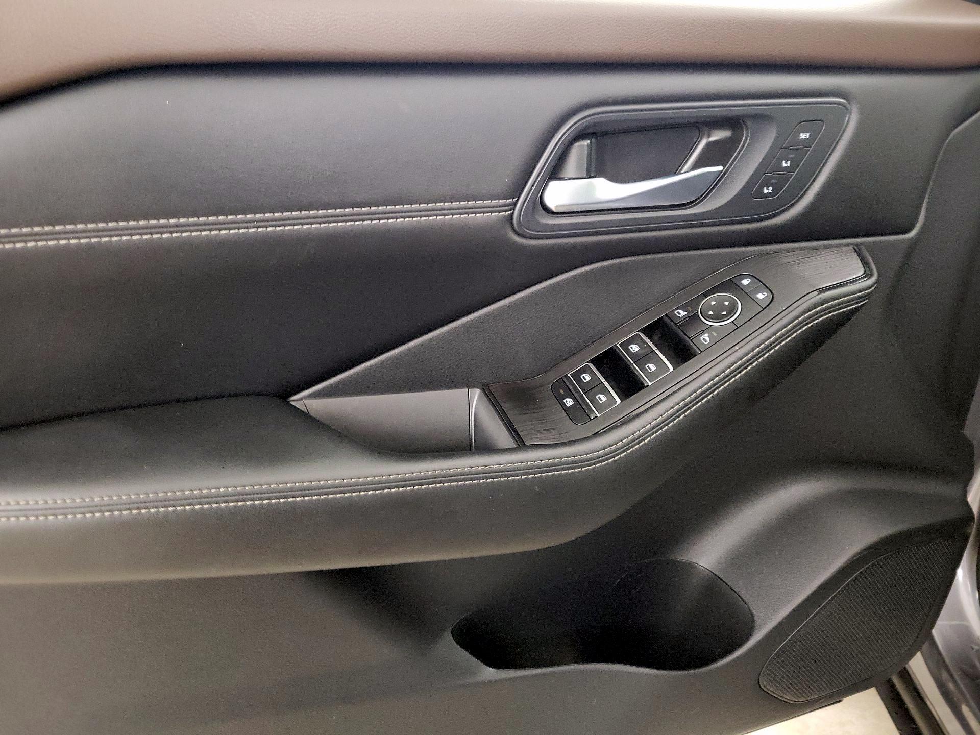 Thumbnail: 2023 Nissan Rogue - 12