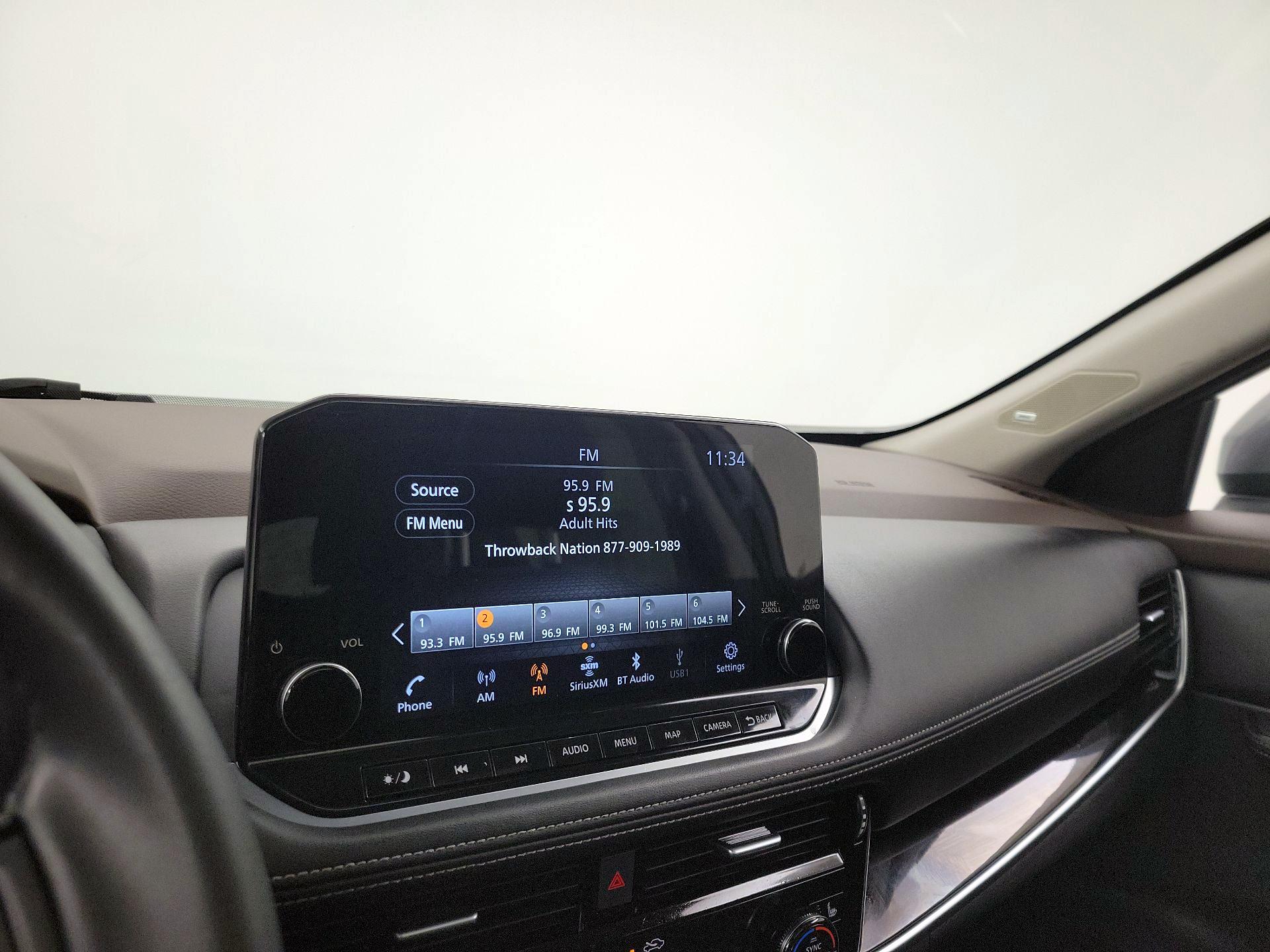 Thumbnail: 2023 Nissan Rogue - 16