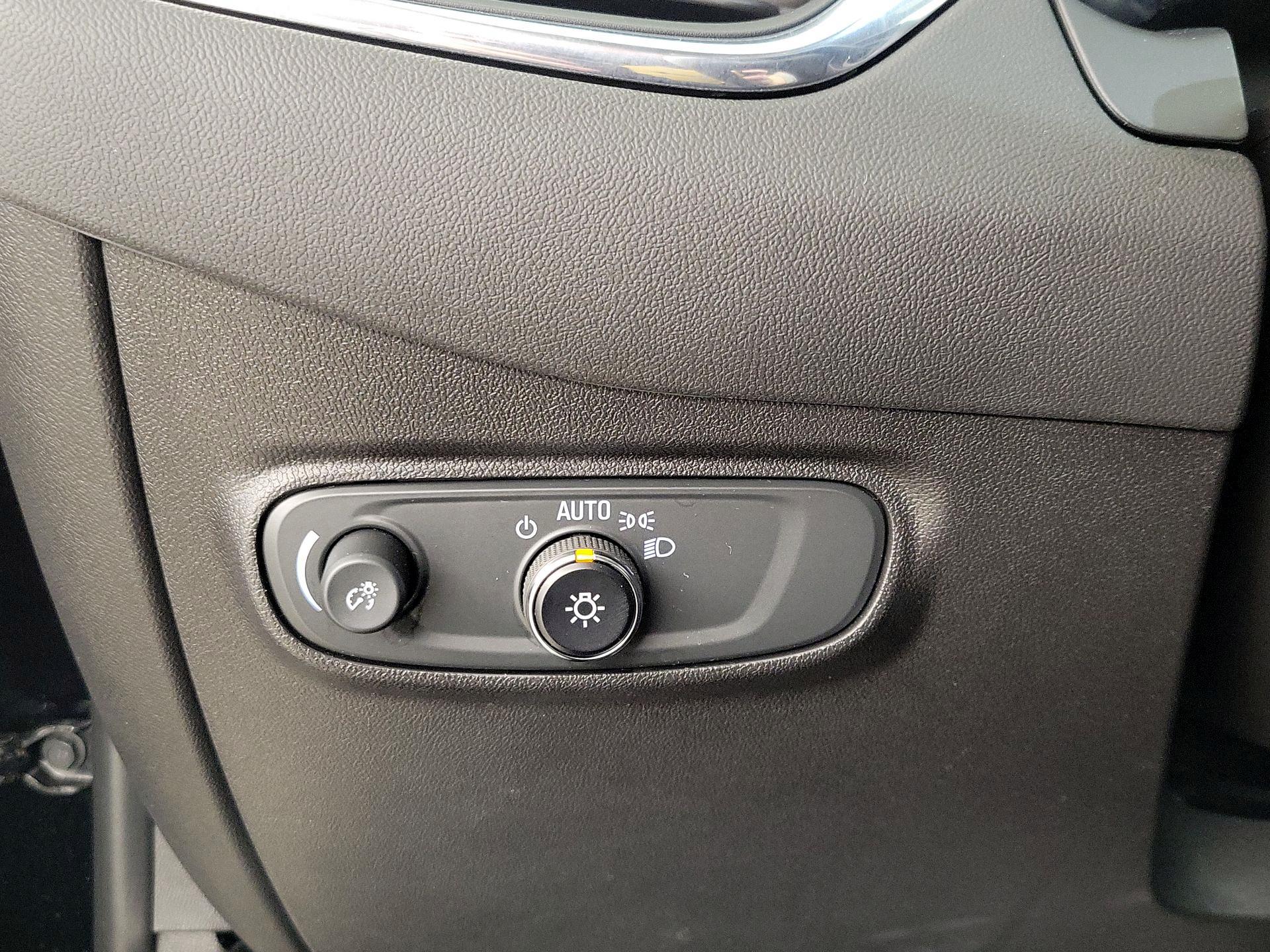 Thumbnail: 2023 Chevrolet Equinox - 13