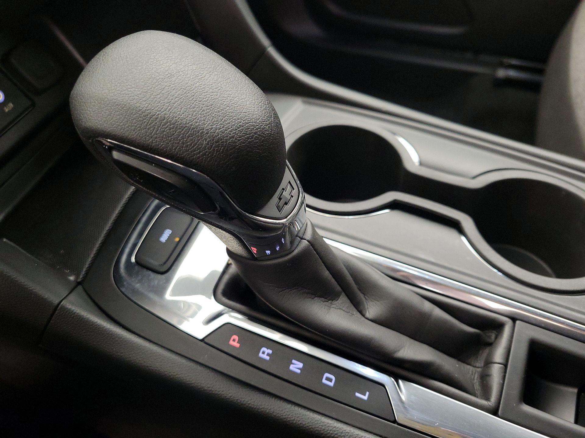 Thumbnail: 2023 Chevrolet Equinox - 17