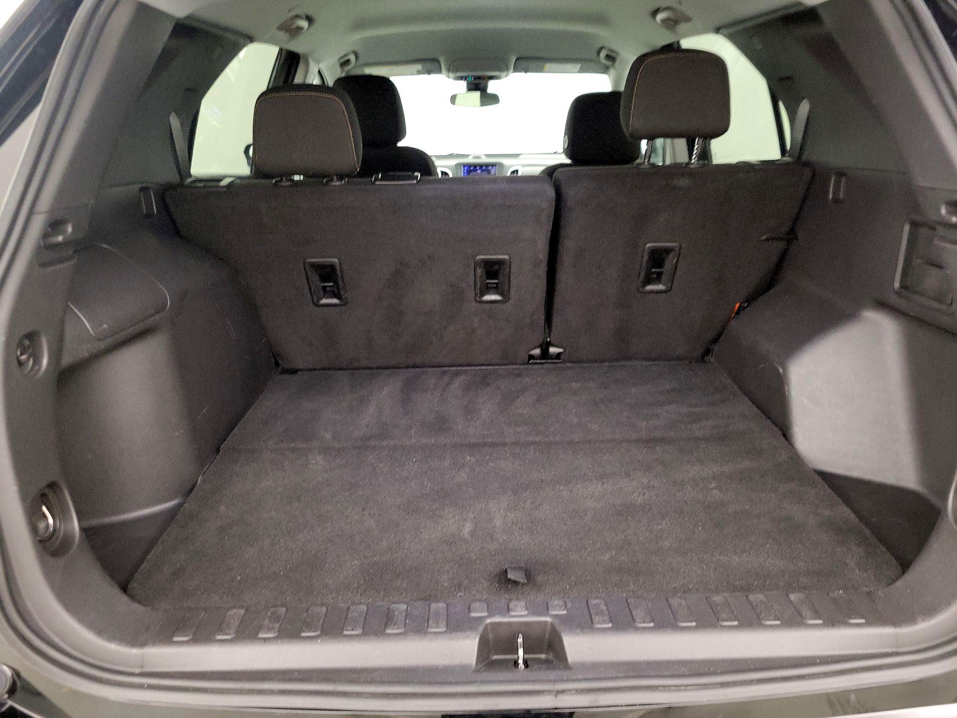 Thumbnail: 2023 Chevrolet Equinox - 20