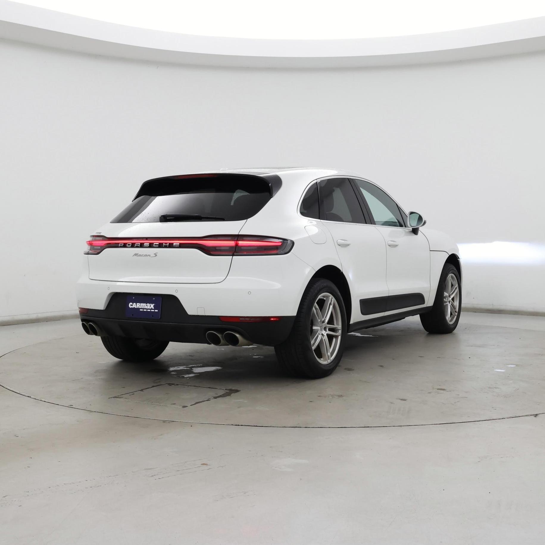 Thumbnail: 2021 Porsche Macan - 8