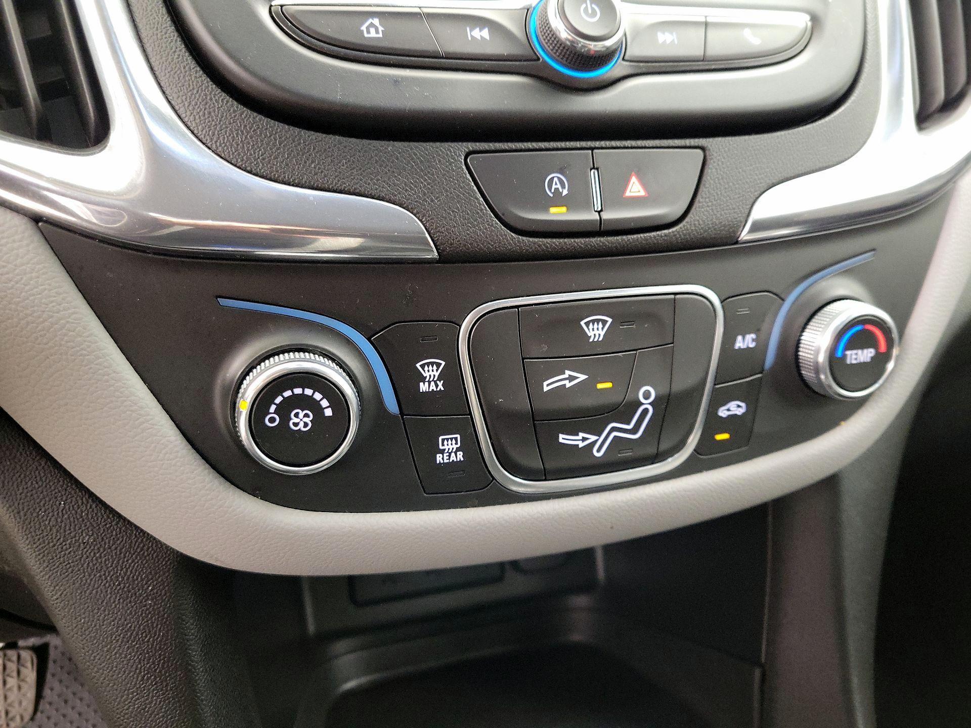 Thumbnail: 2022 Chevrolet Equinox - 16