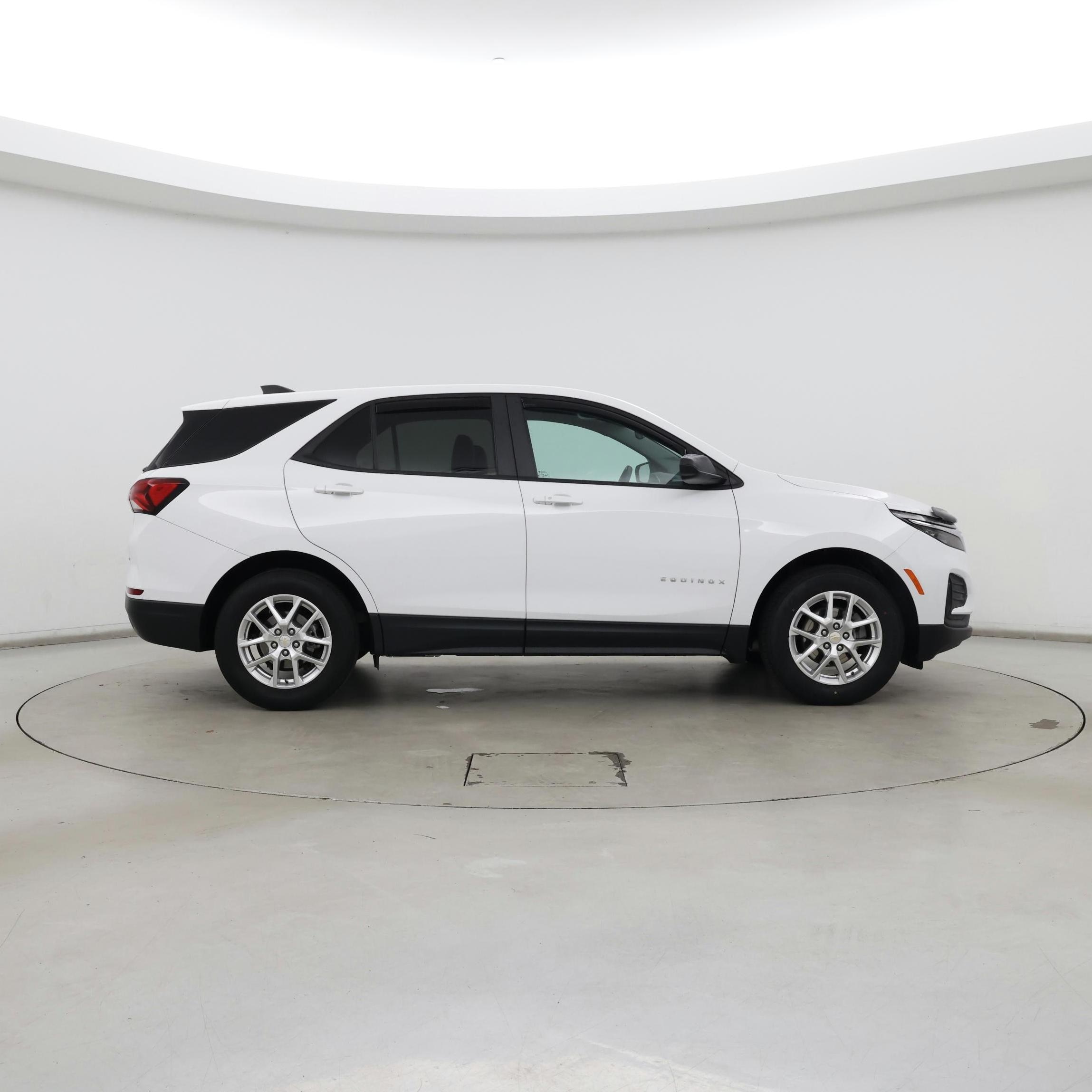 Thumbnail: 2022 Chevrolet Equinox - 7