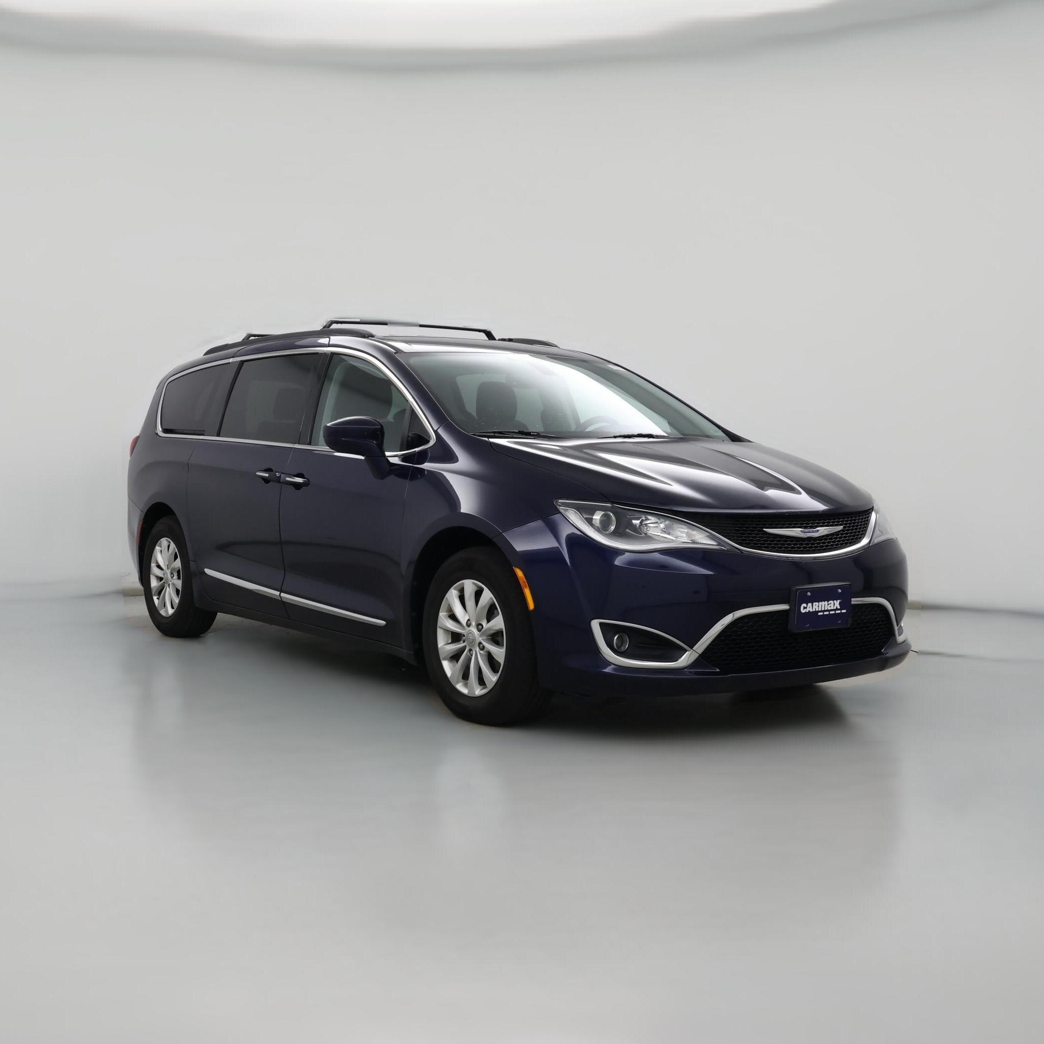 Thumbnail: 2019 Chrysler Pacifica - 1