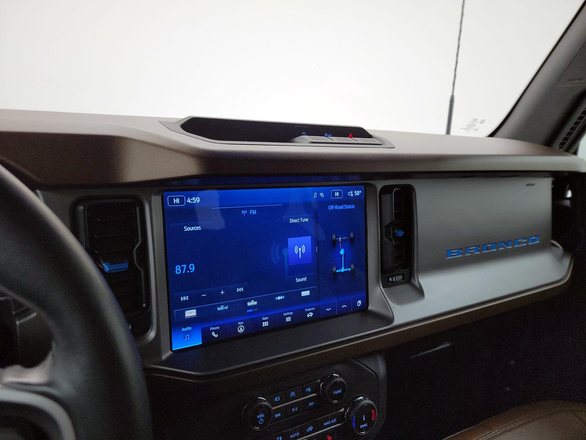 Thumbnail: 2022 Ford Bronco - 16