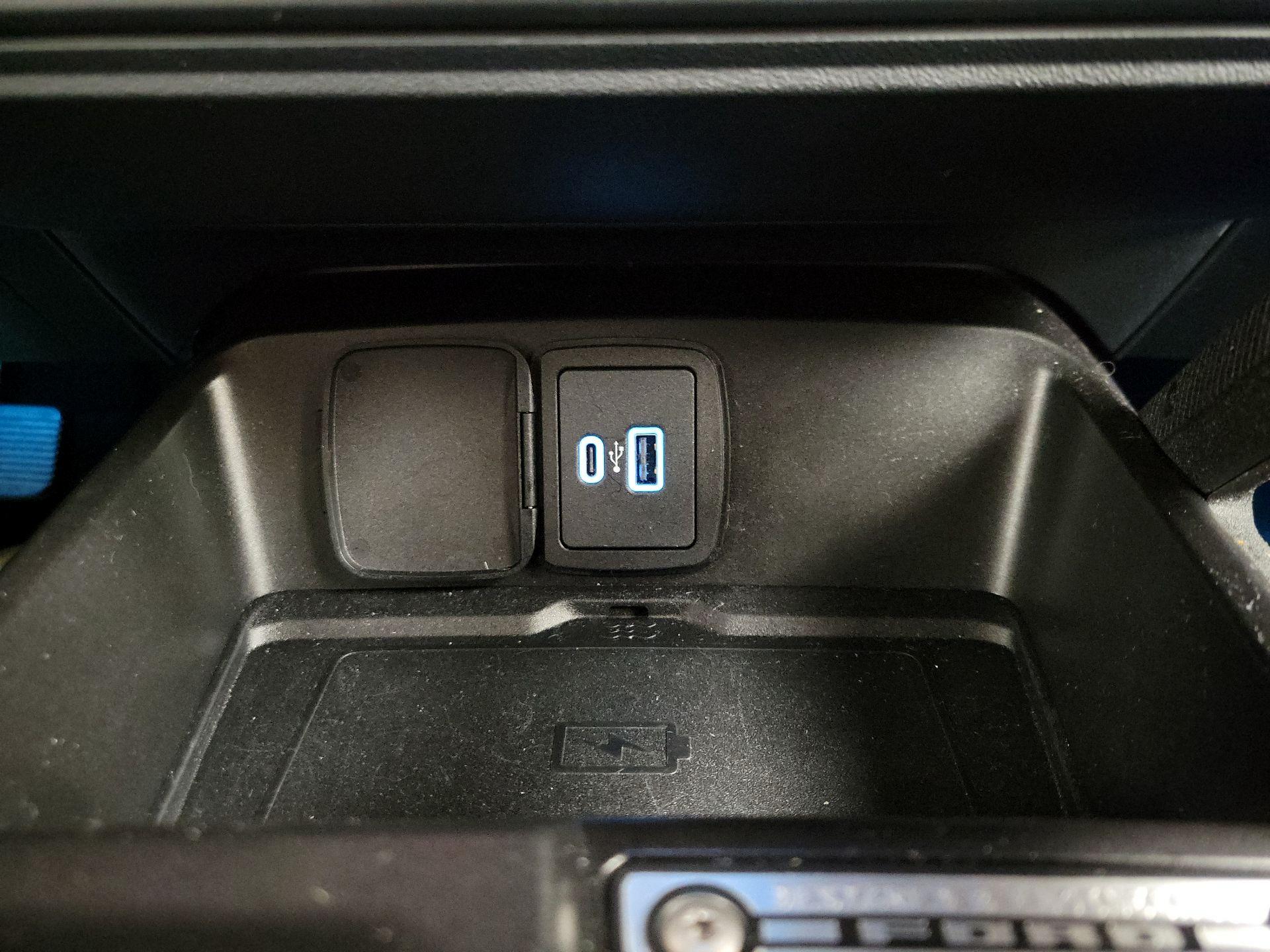 Thumbnail: 2022 Ford Bronco - 19