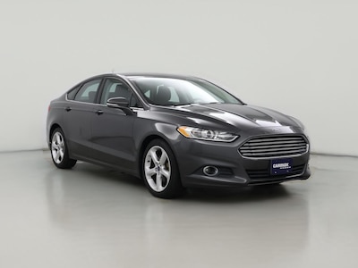 Gray 2015 Ford Fusion SE