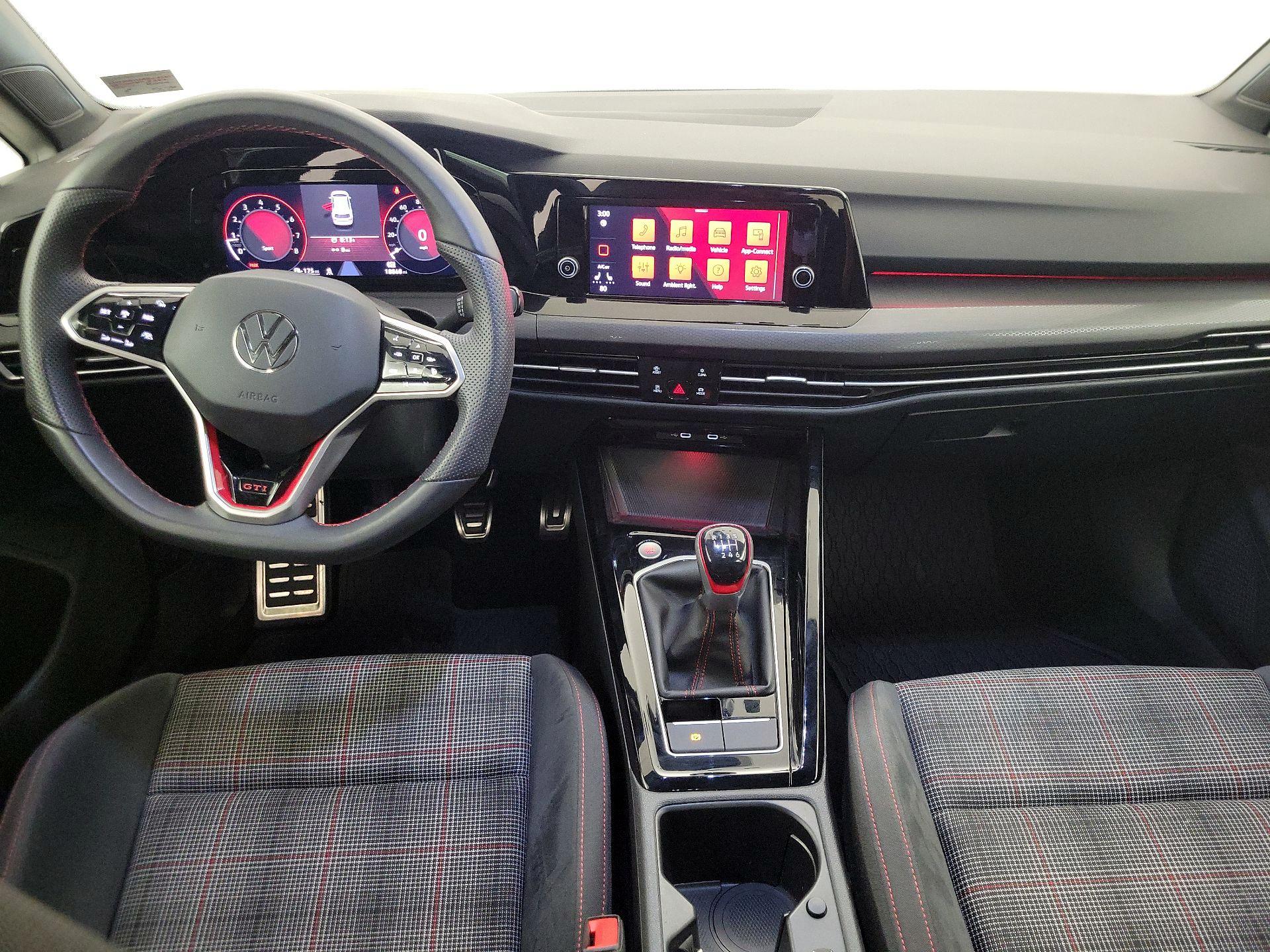 Thumbnail: 2024 Volkswagen Golf - 9