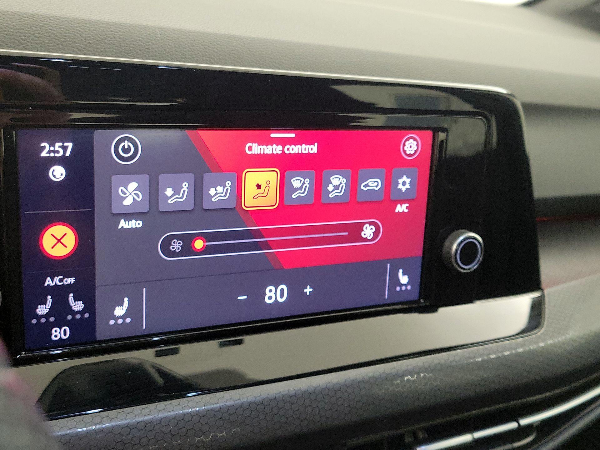 Thumbnail: 2024 Volkswagen Golf - 16