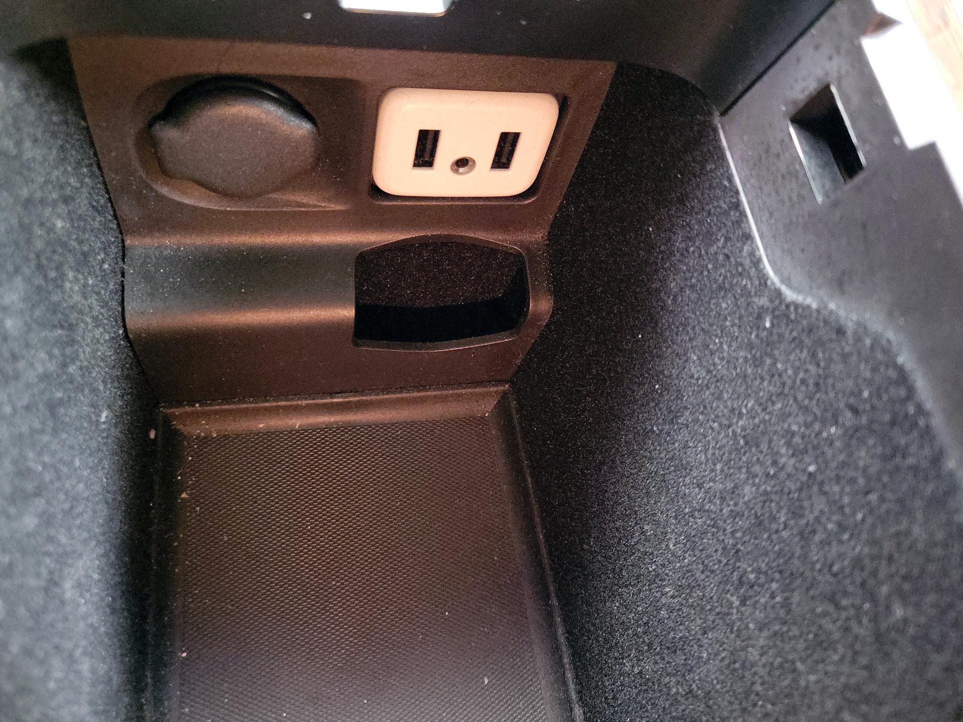 Thumbnail: 2017 Cadillac XTS - 19