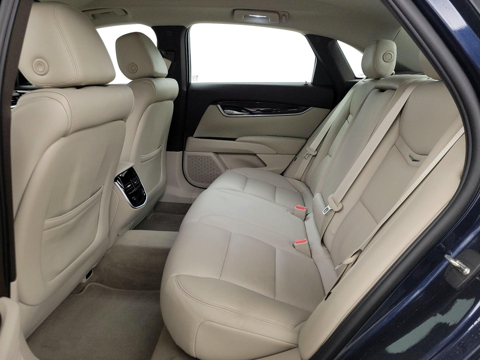 Thumbnail: 2017 Cadillac XTS - 20