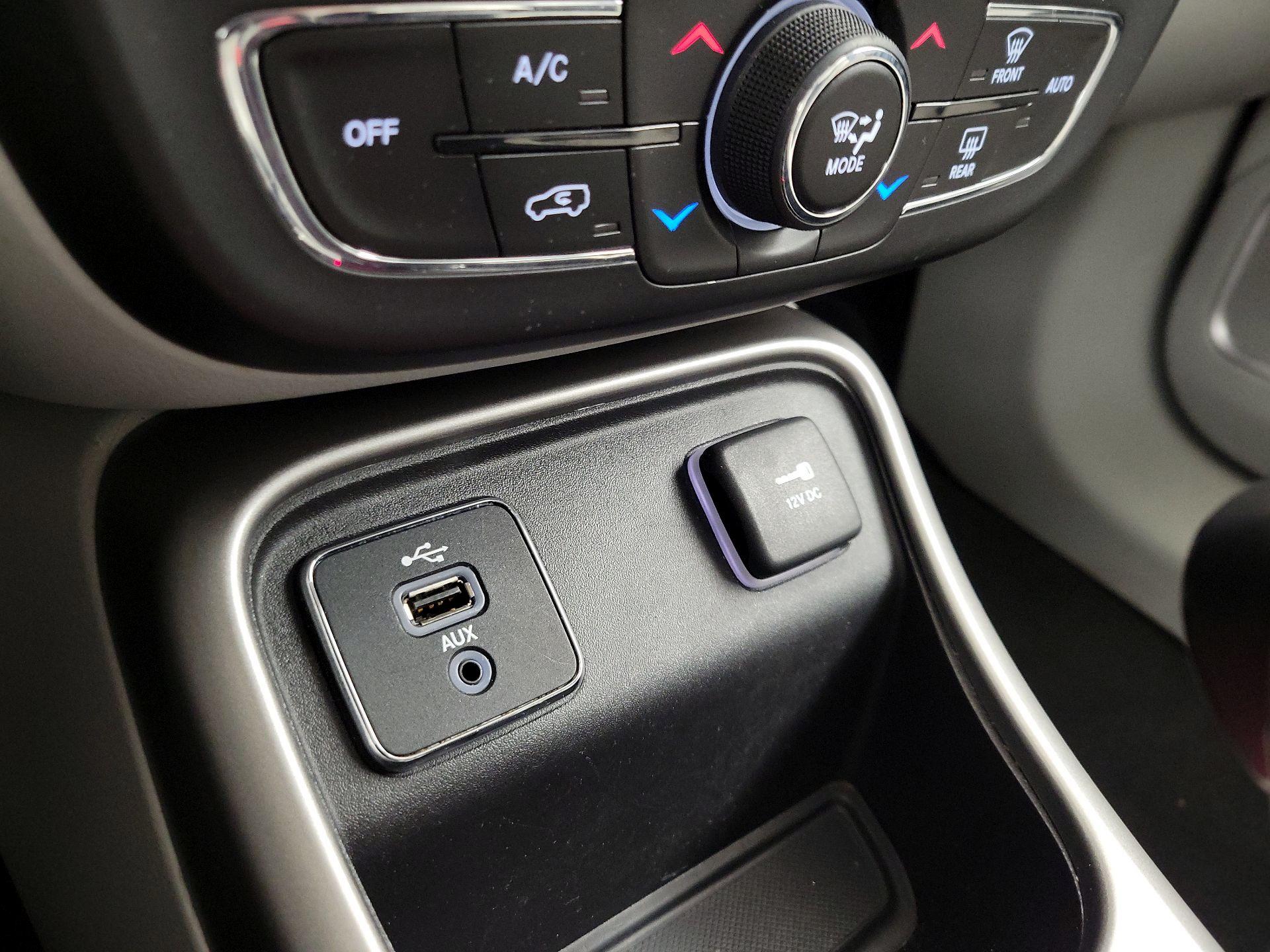 Thumbnail: 2018 Jeep Compass - 19