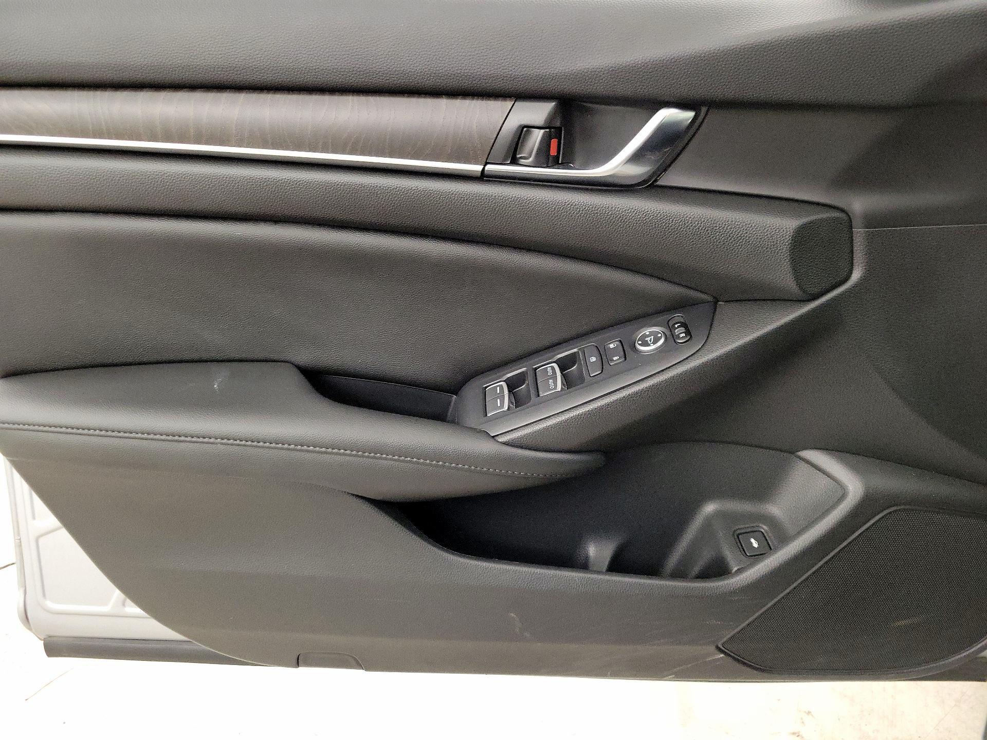 Thumbnail: 2020 Honda Accord - 12