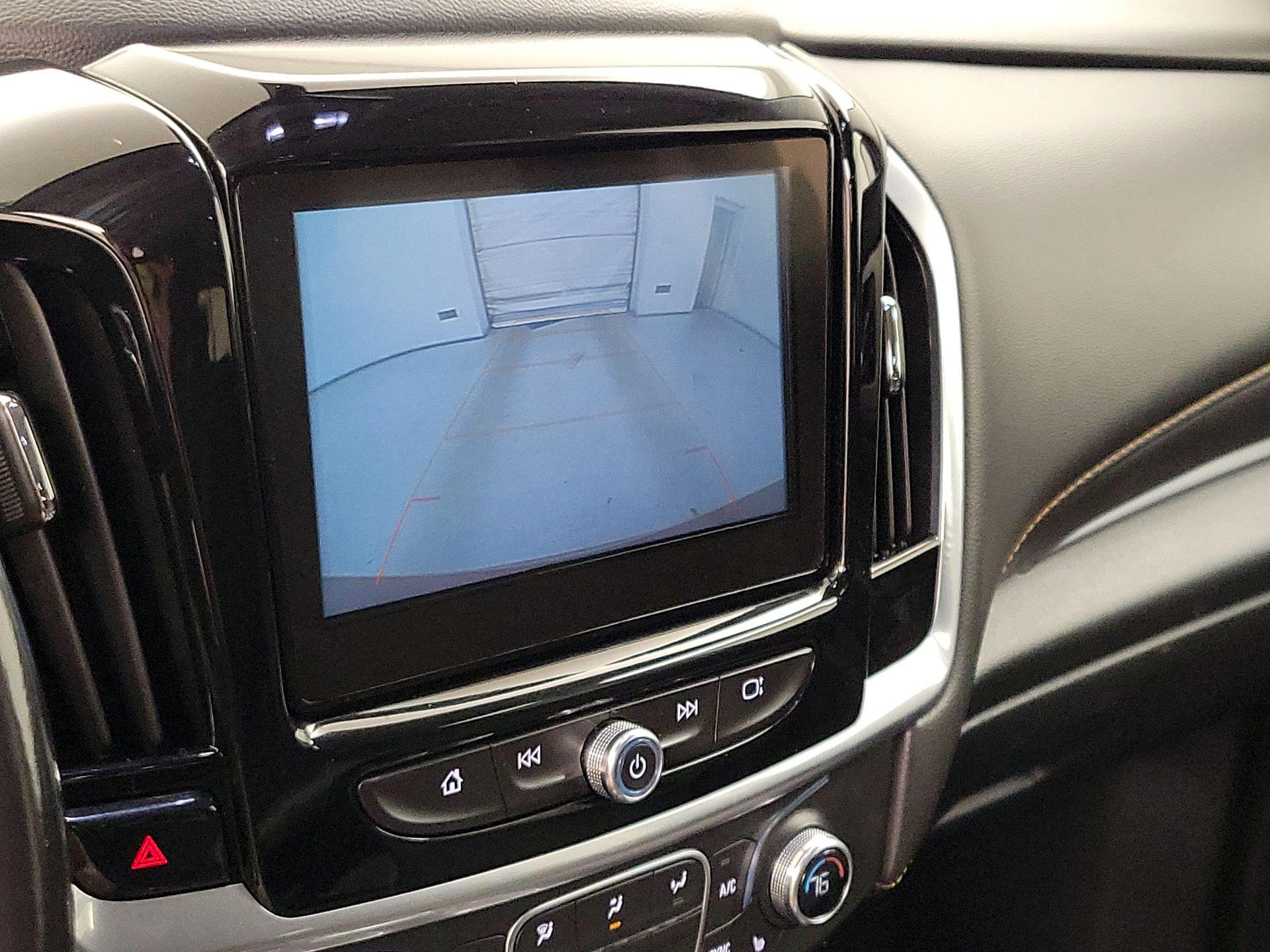 Thumbnail: 2019 Chevrolet Traverse - 14