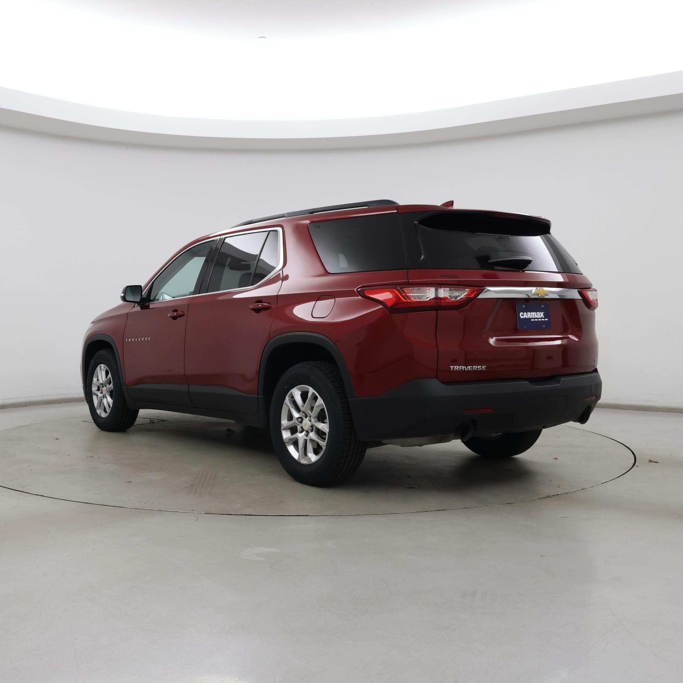 Thumbnail: 2019 Chevrolet Traverse - 2