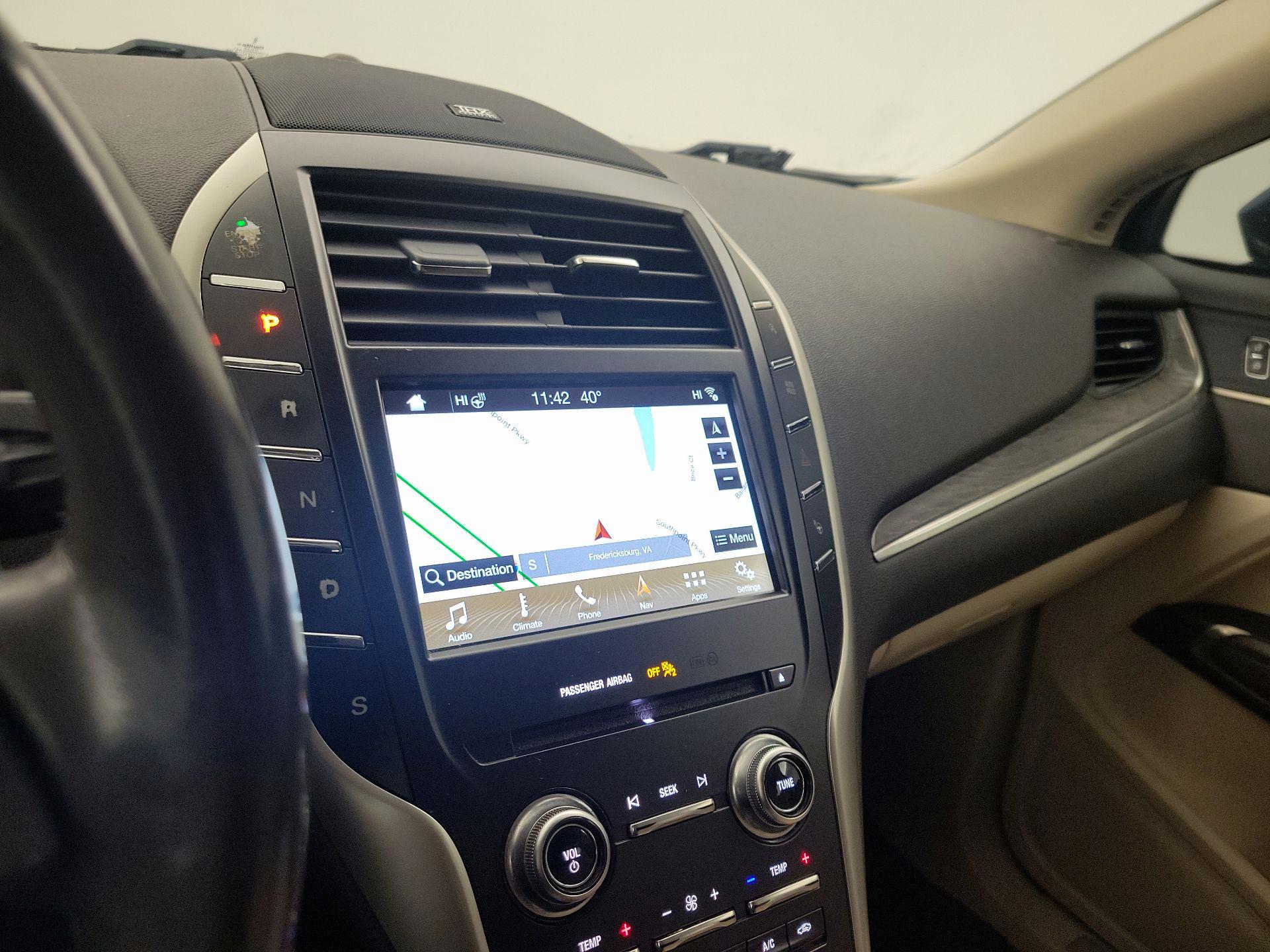 Thumbnail: 2018 Lincoln MKC - 14