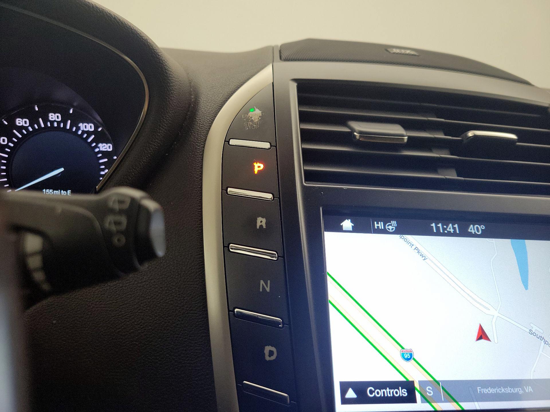 Thumbnail: 2018 Lincoln MKC - 18