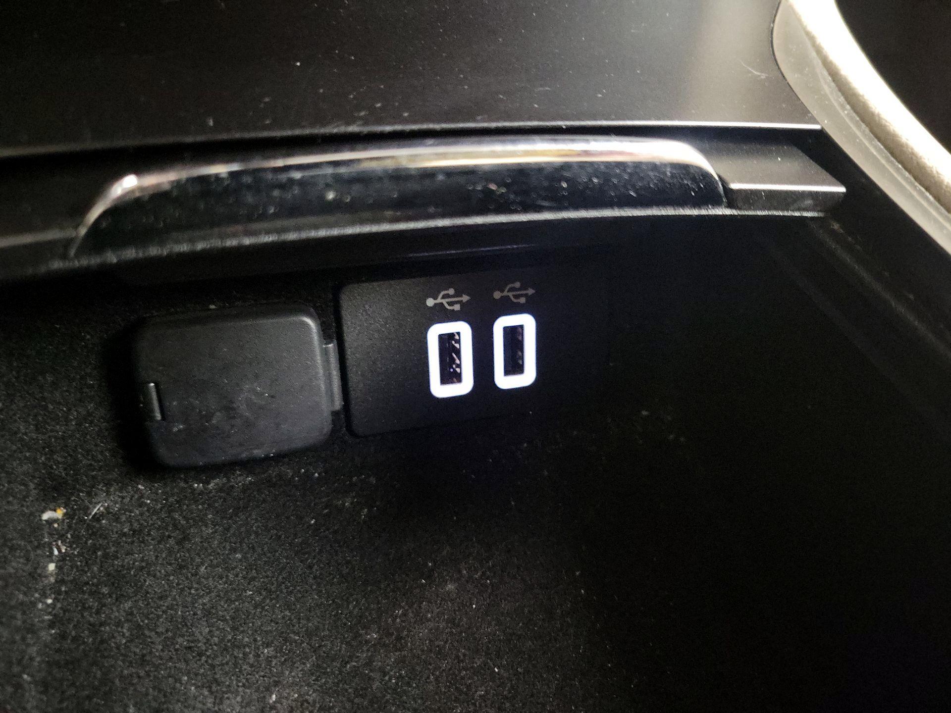 Thumbnail: 2018 Lincoln MKC - 19