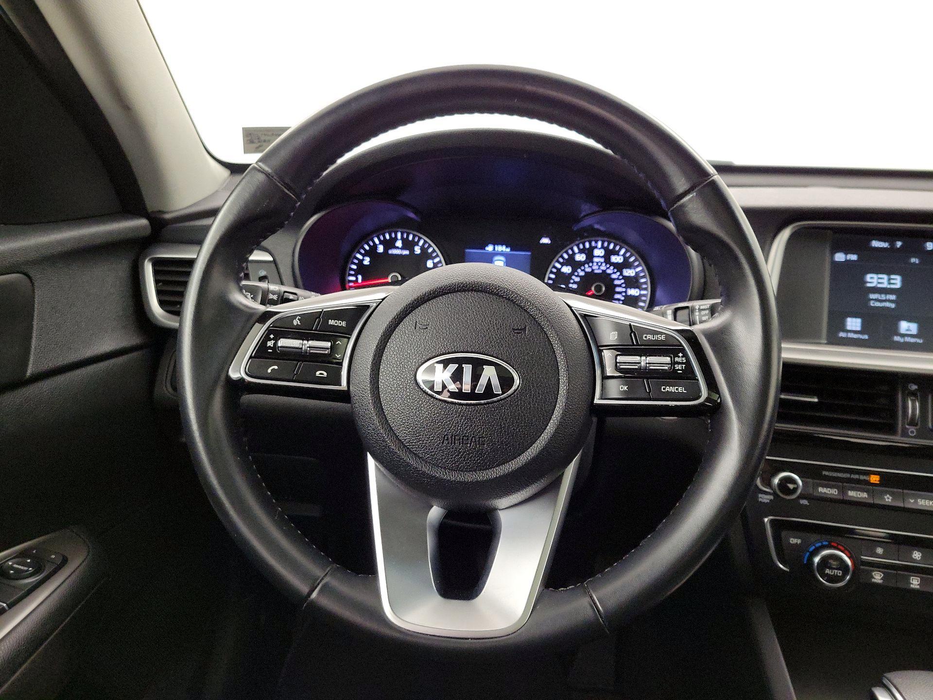 Thumbnail: 2019 Kia Optima - 10