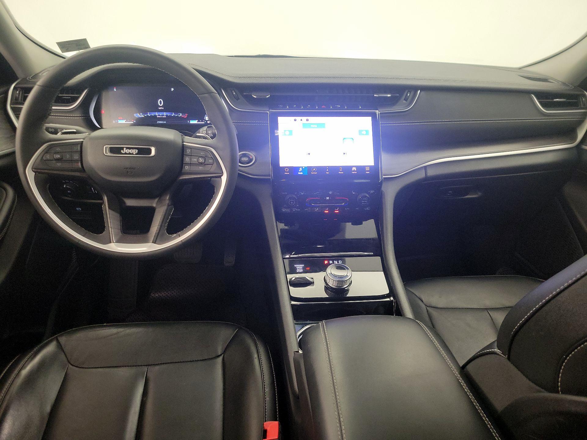 Thumbnail: 2023 Jeep Grand Cherokee L - 9