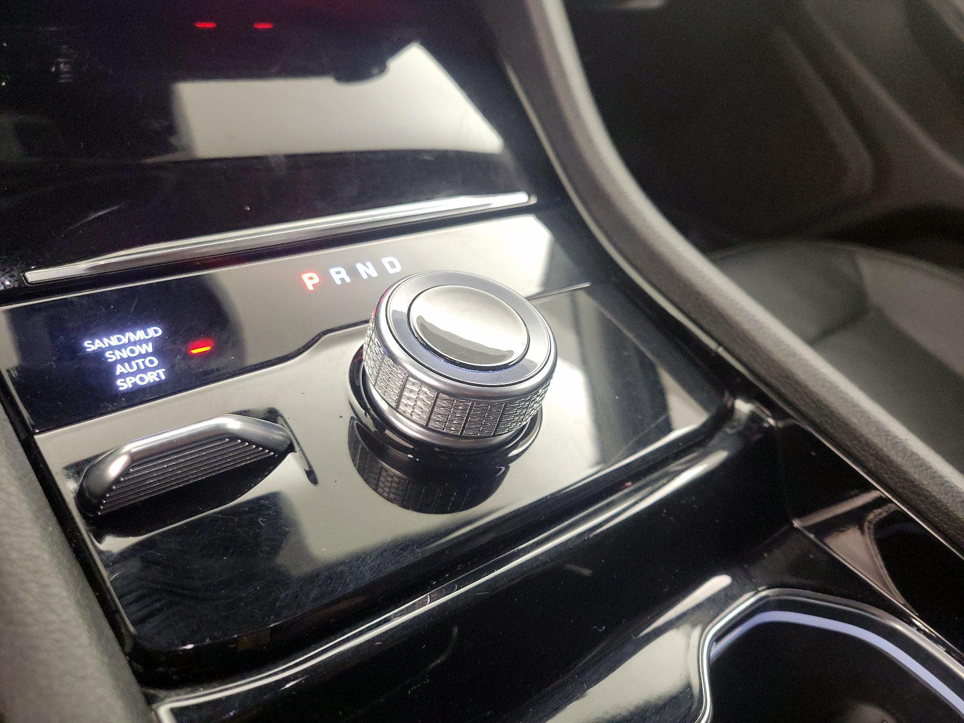 Thumbnail: 2023 Jeep Grand Cherokee L - 18