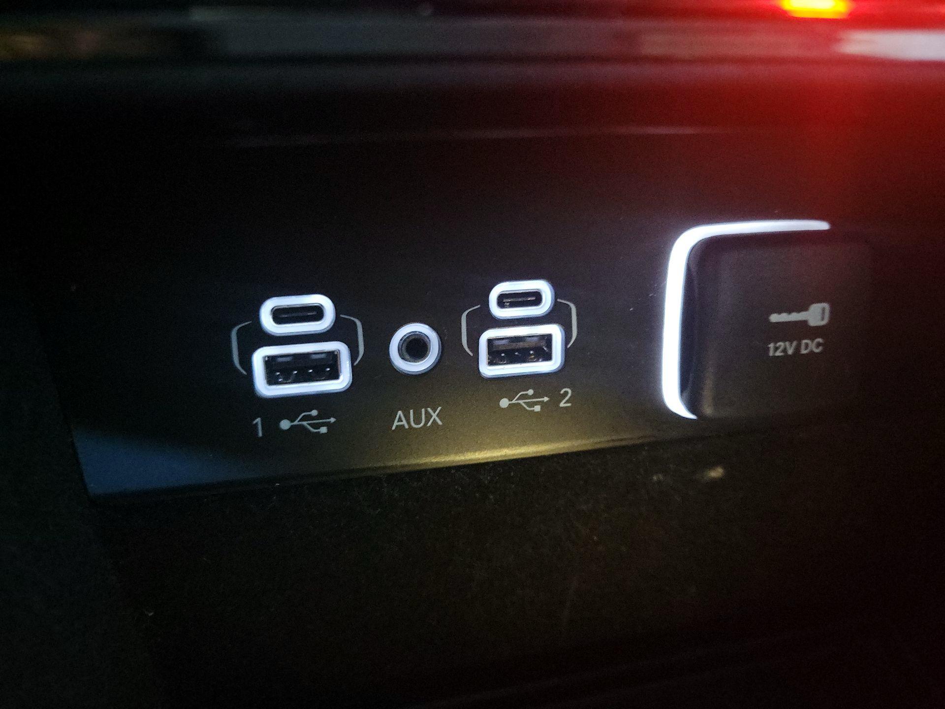 Thumbnail: 2023 Jeep Grand Cherokee L - 19