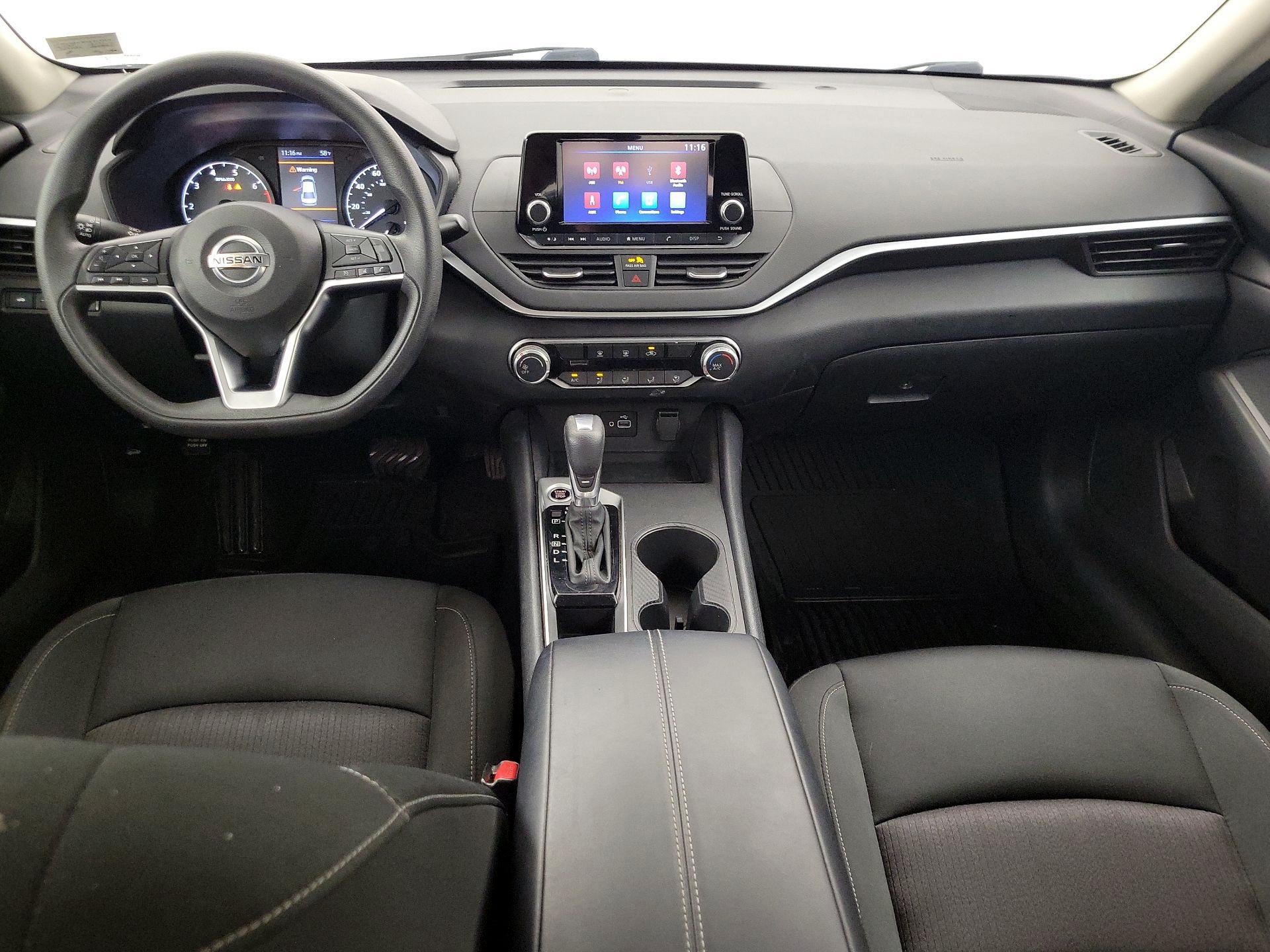 Thumbnail: 2021 Nissan Altima - 9