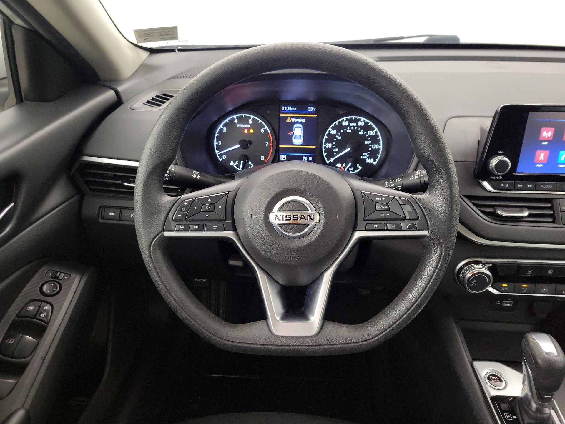 Thumbnail: 2021 Nissan Altima - 10