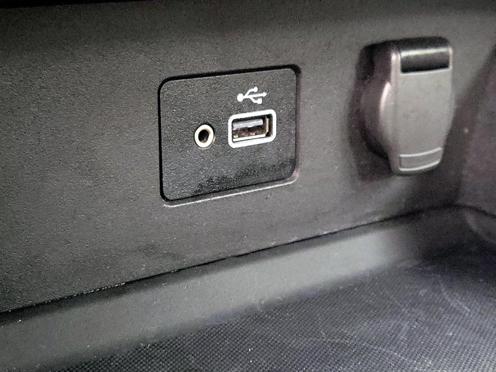 Thumbnail: 2021 Nissan Altima - 18