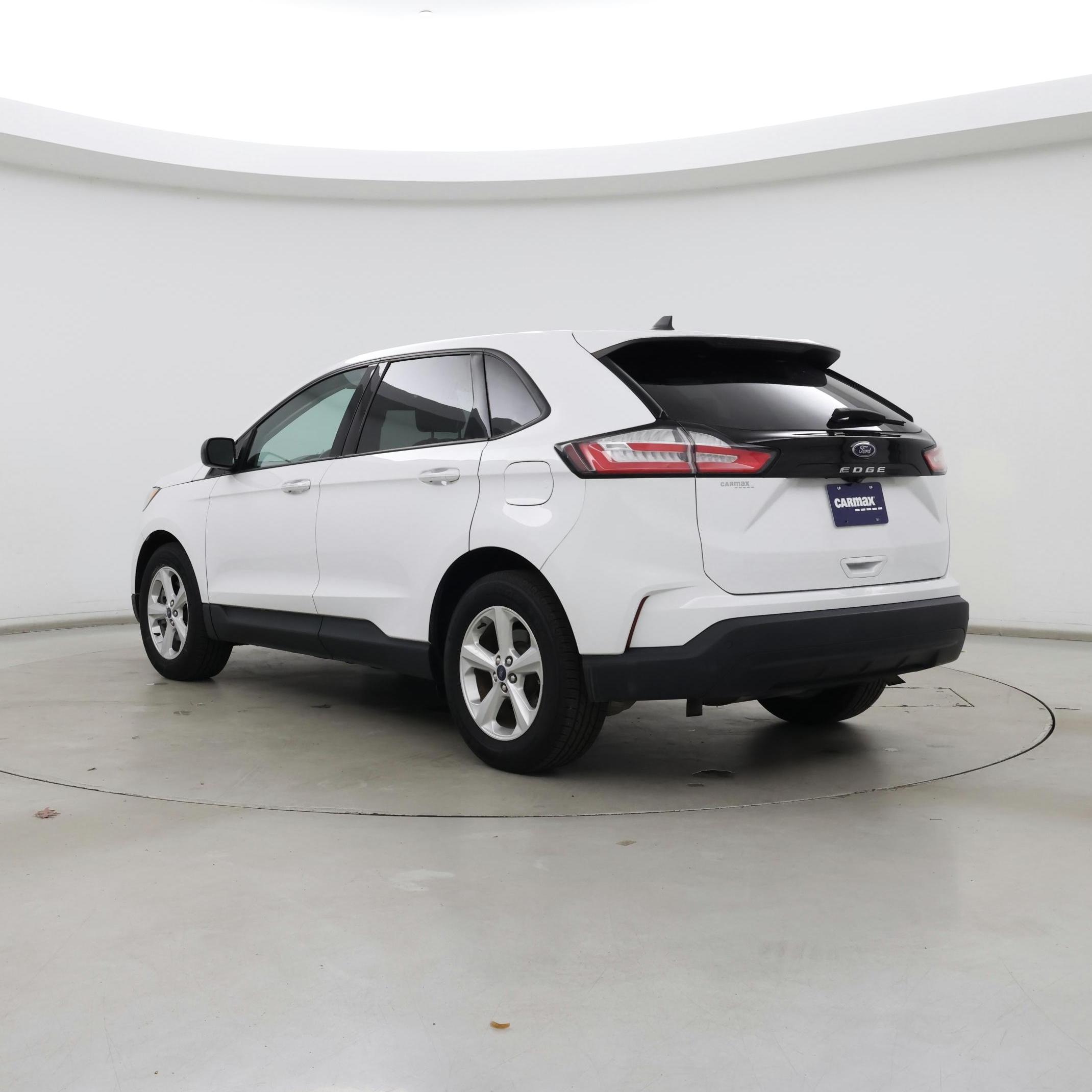 Thumbnail: 2021 Ford Edge - 2