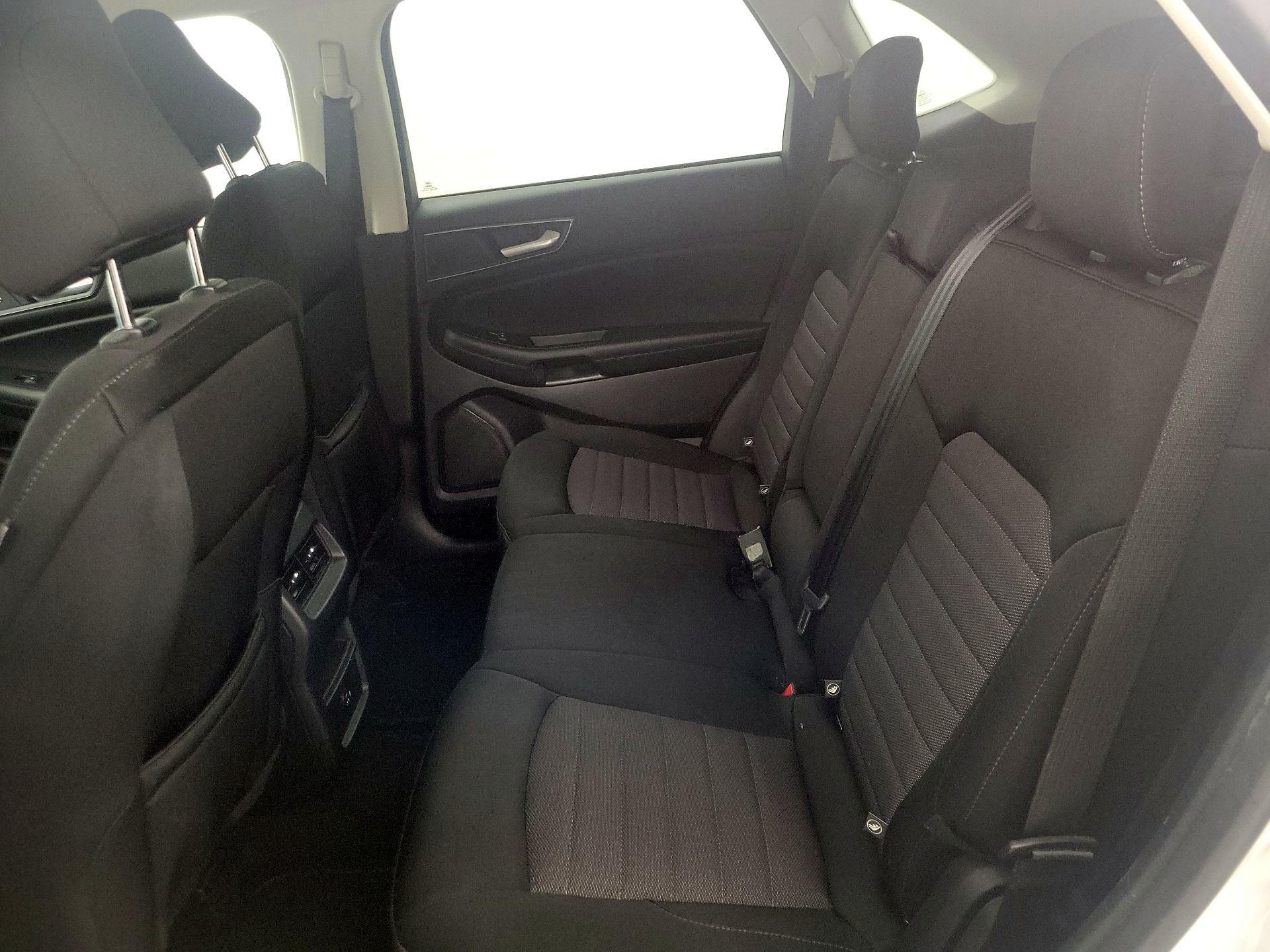 Thumbnail: 2021 Ford Edge - 19