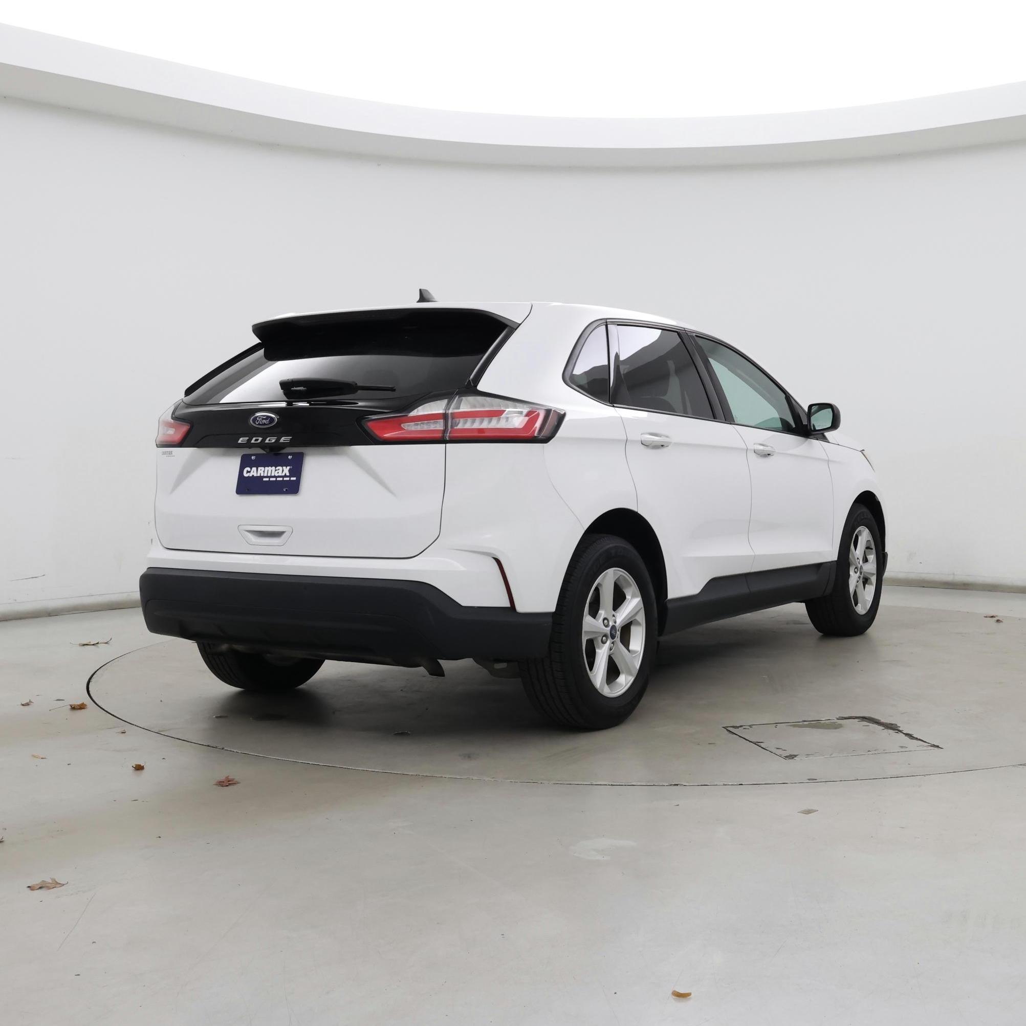 Thumbnail: 2021 Ford Edge - 8