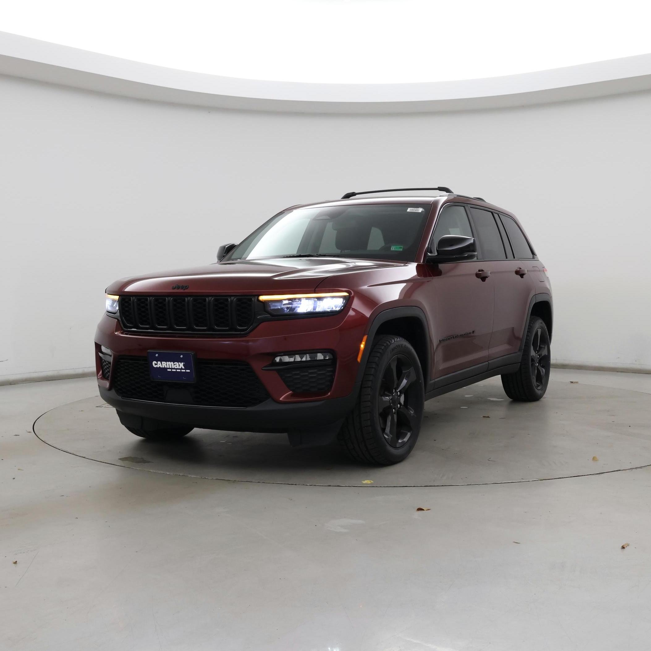 Thumbnail: 2023 Jeep Grand Cherokee - 4