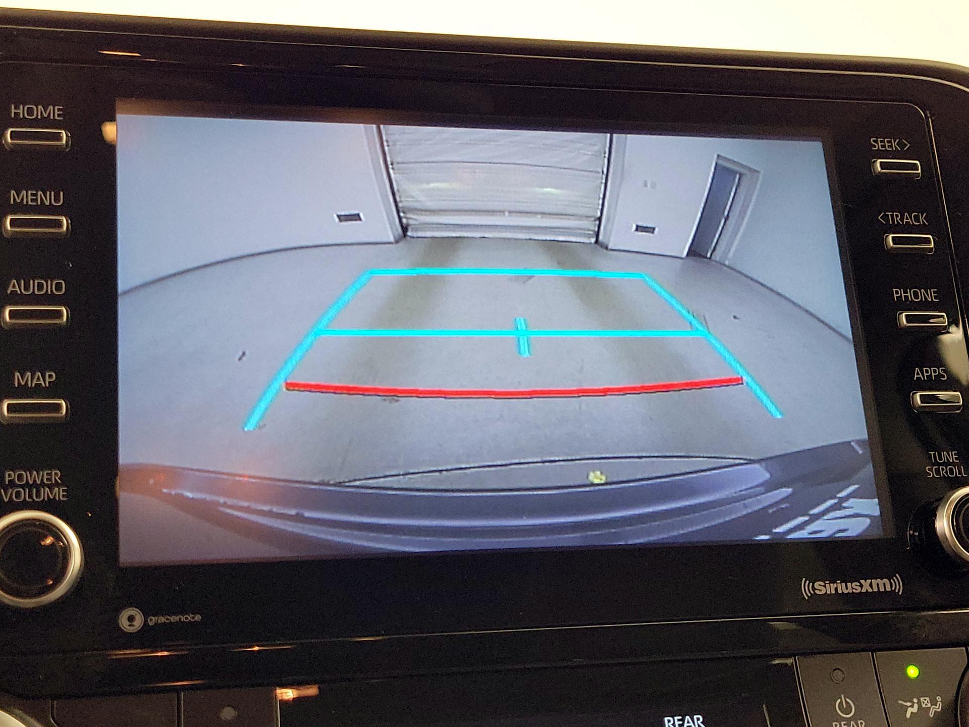 Thumbnail: 2022 Toyota Highlander - 14