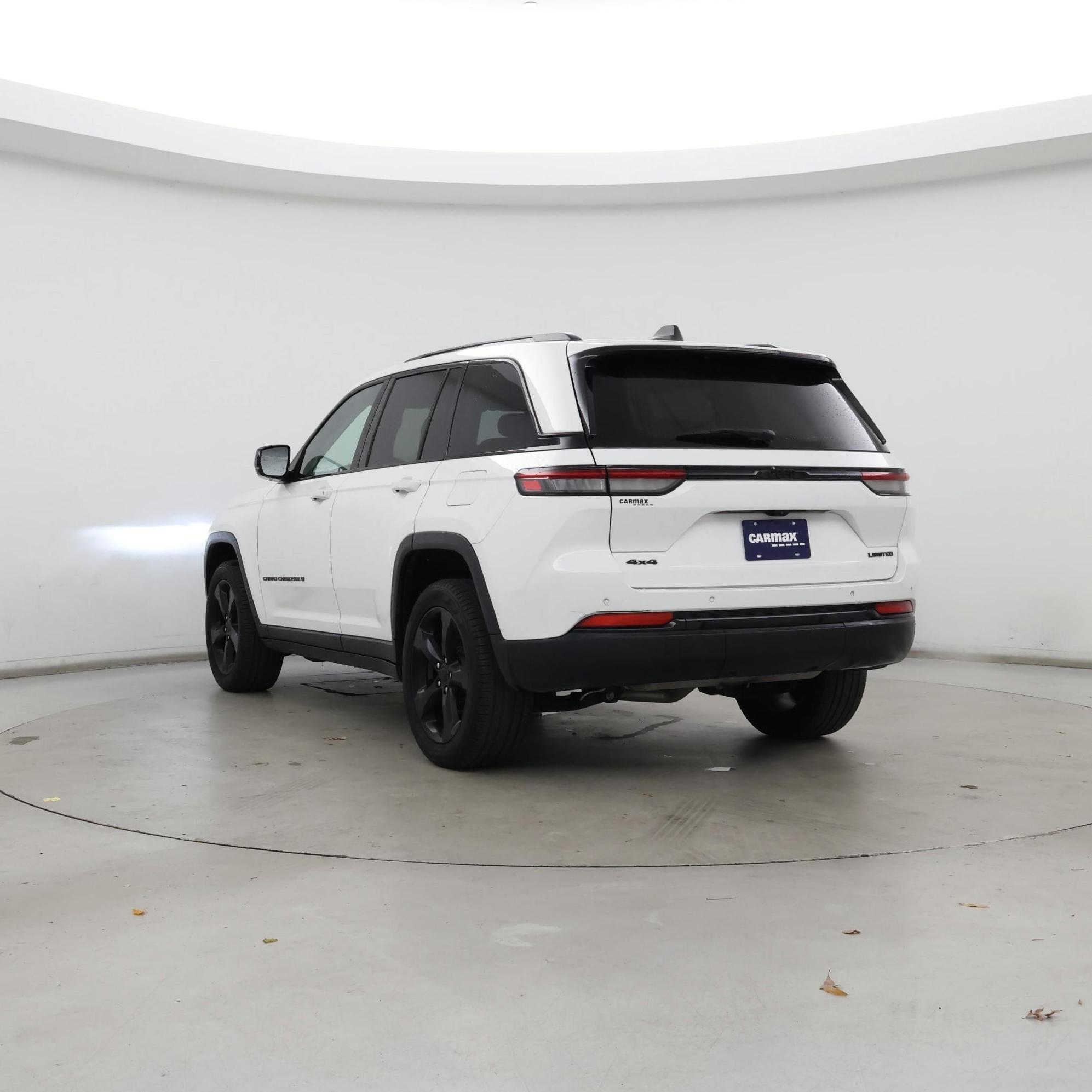 Thumbnail: 2023 Jeep Grand Cherokee - 2