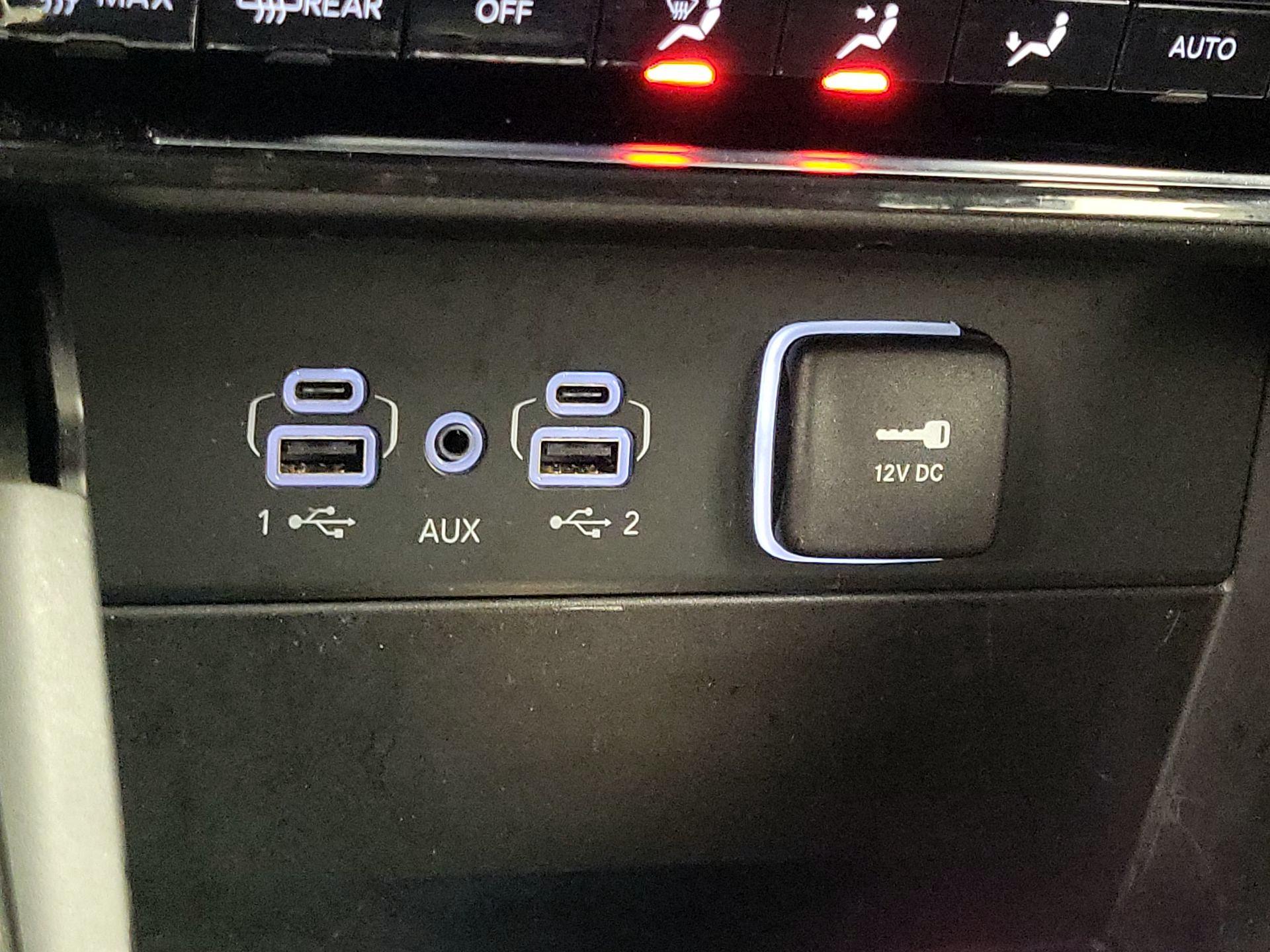 Thumbnail: 2023 Jeep Grand Cherokee - 19