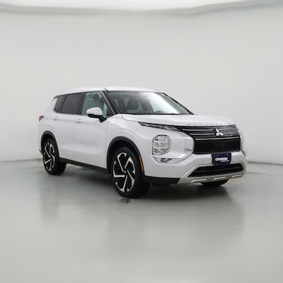 2023 Mitsubishi Outlander SE