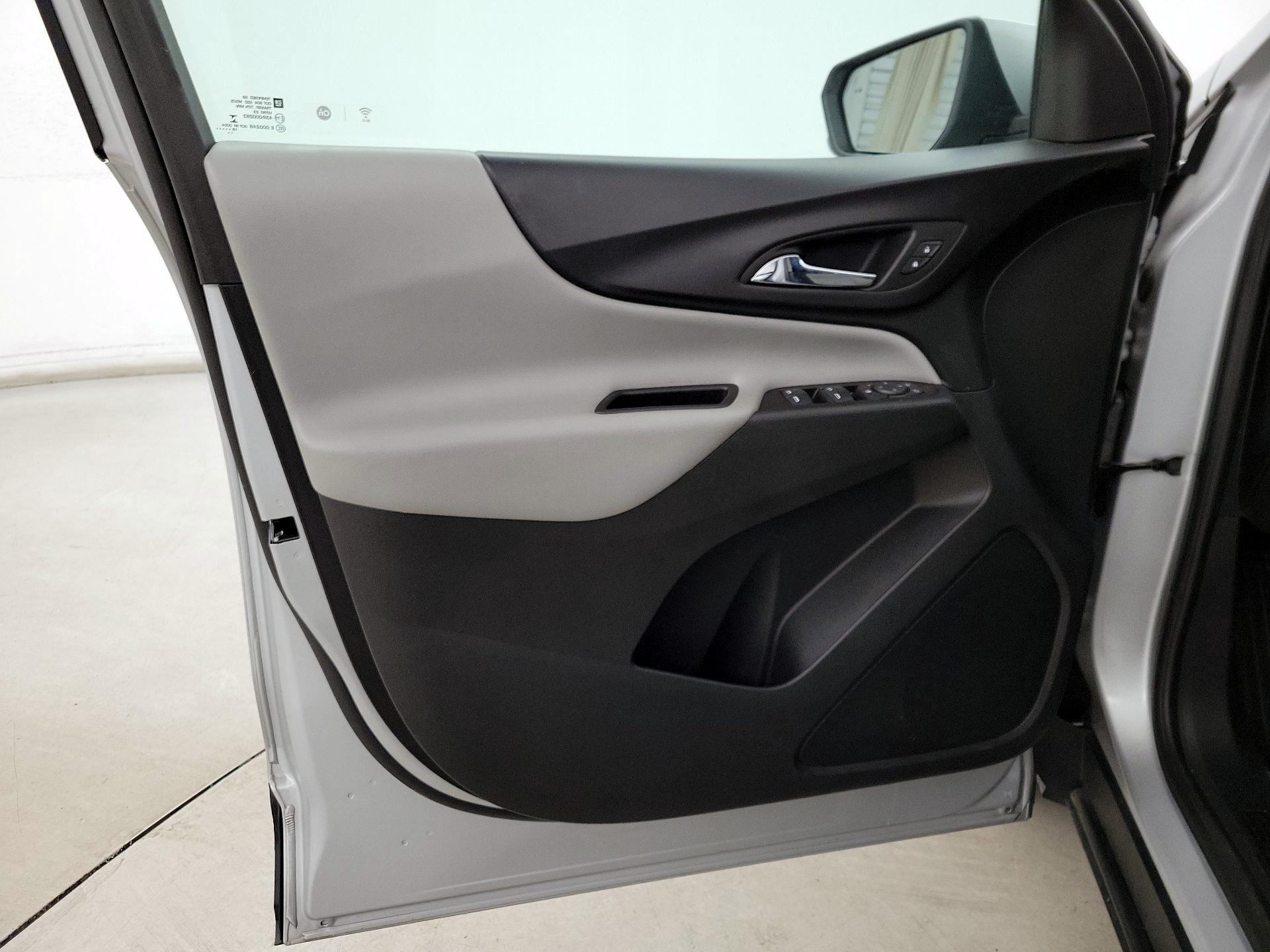 Thumbnail: 2020 Chevrolet Equinox - 12