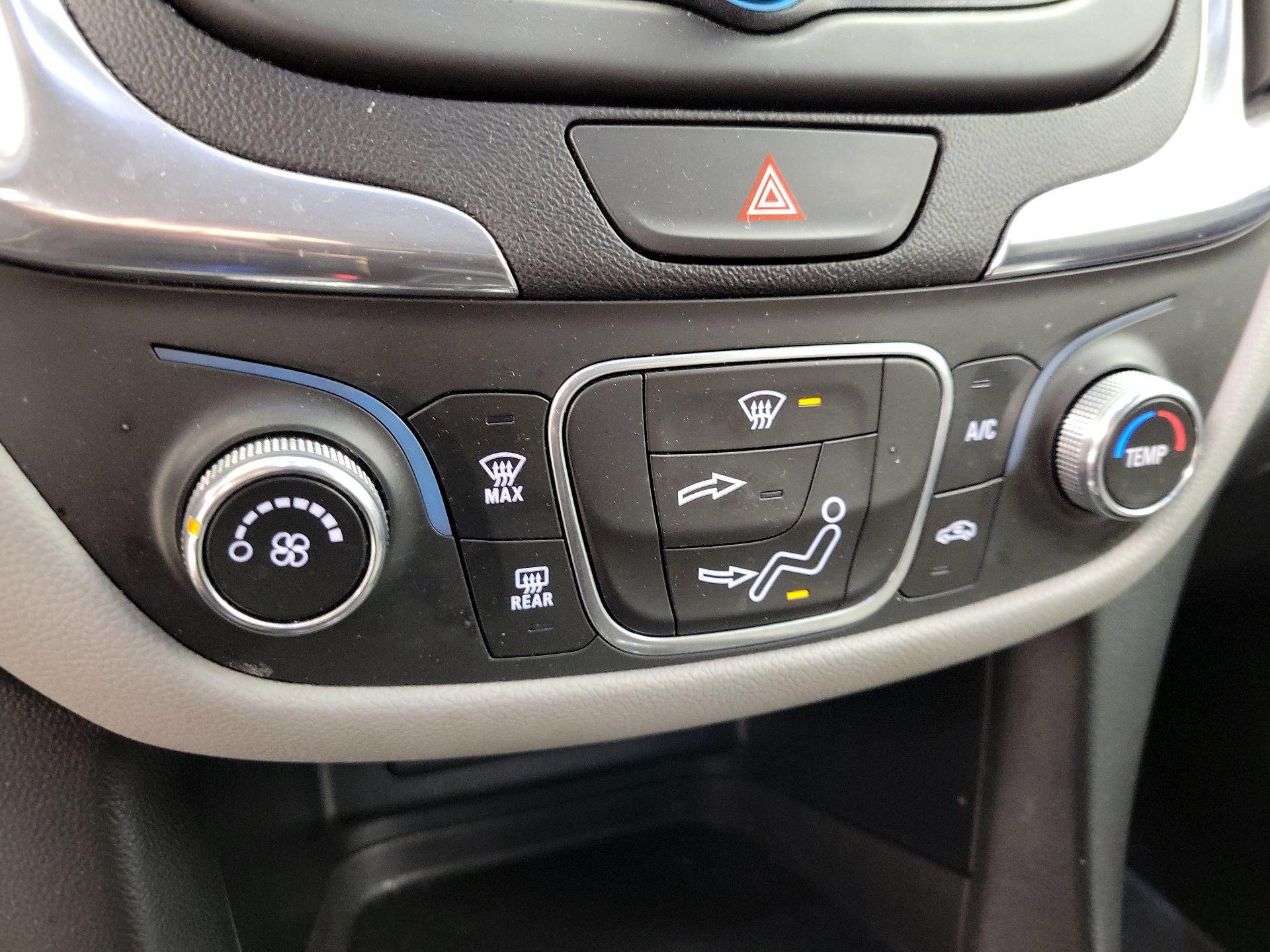 Thumbnail: 2020 Chevrolet Equinox - 16