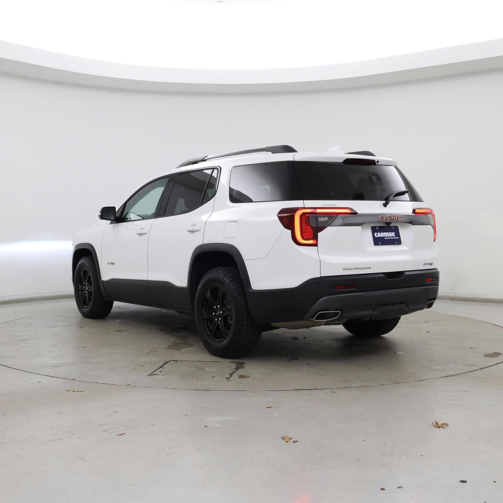 Thumbnail: 2023 GMC Acadia - 2