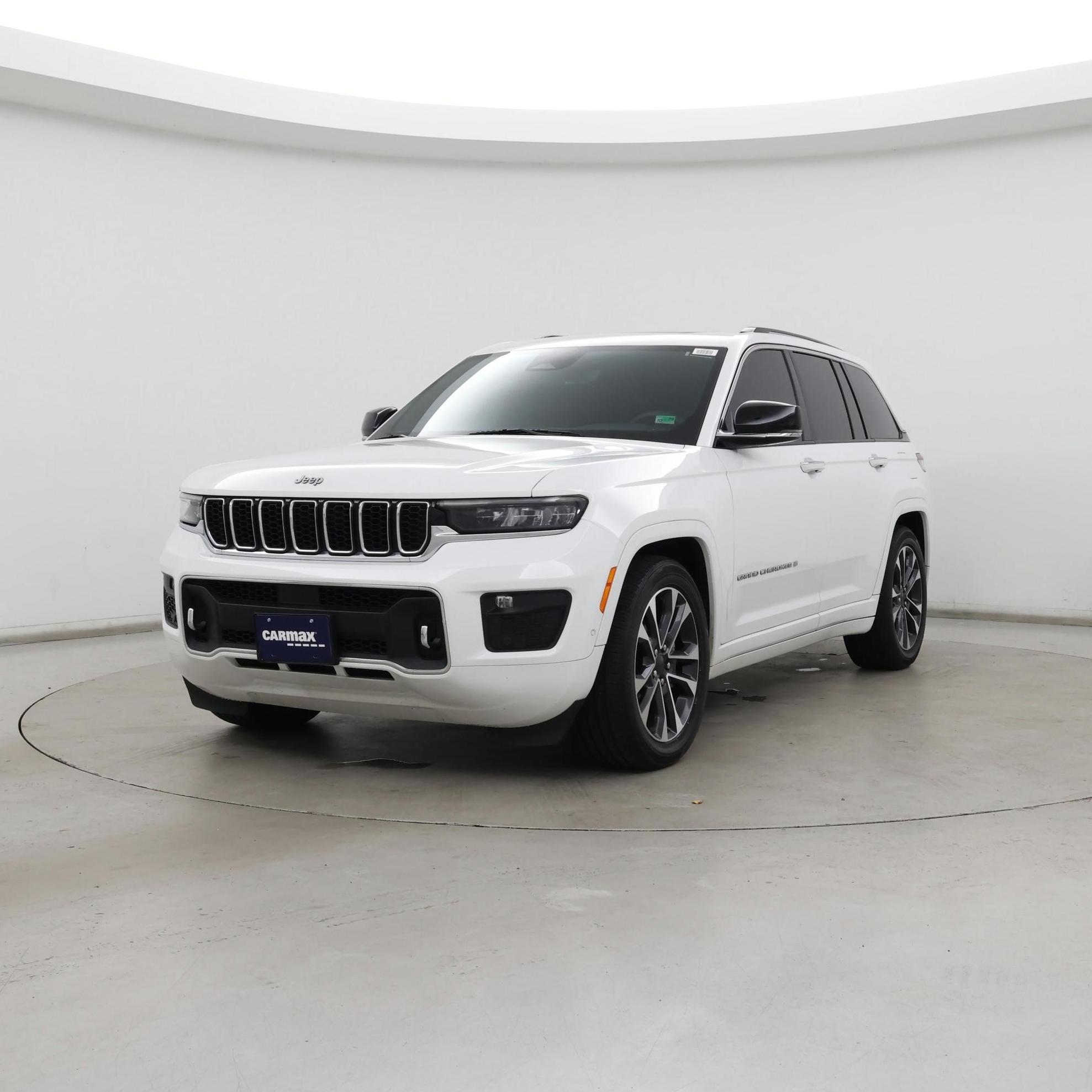 Thumbnail: 2023 Jeep Grand Cherokee - 4