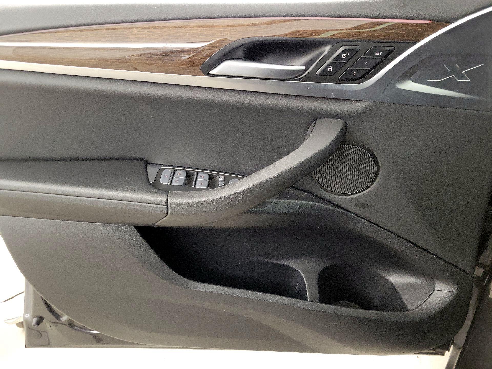 Thumbnail: 2023 BMW X4 - 12