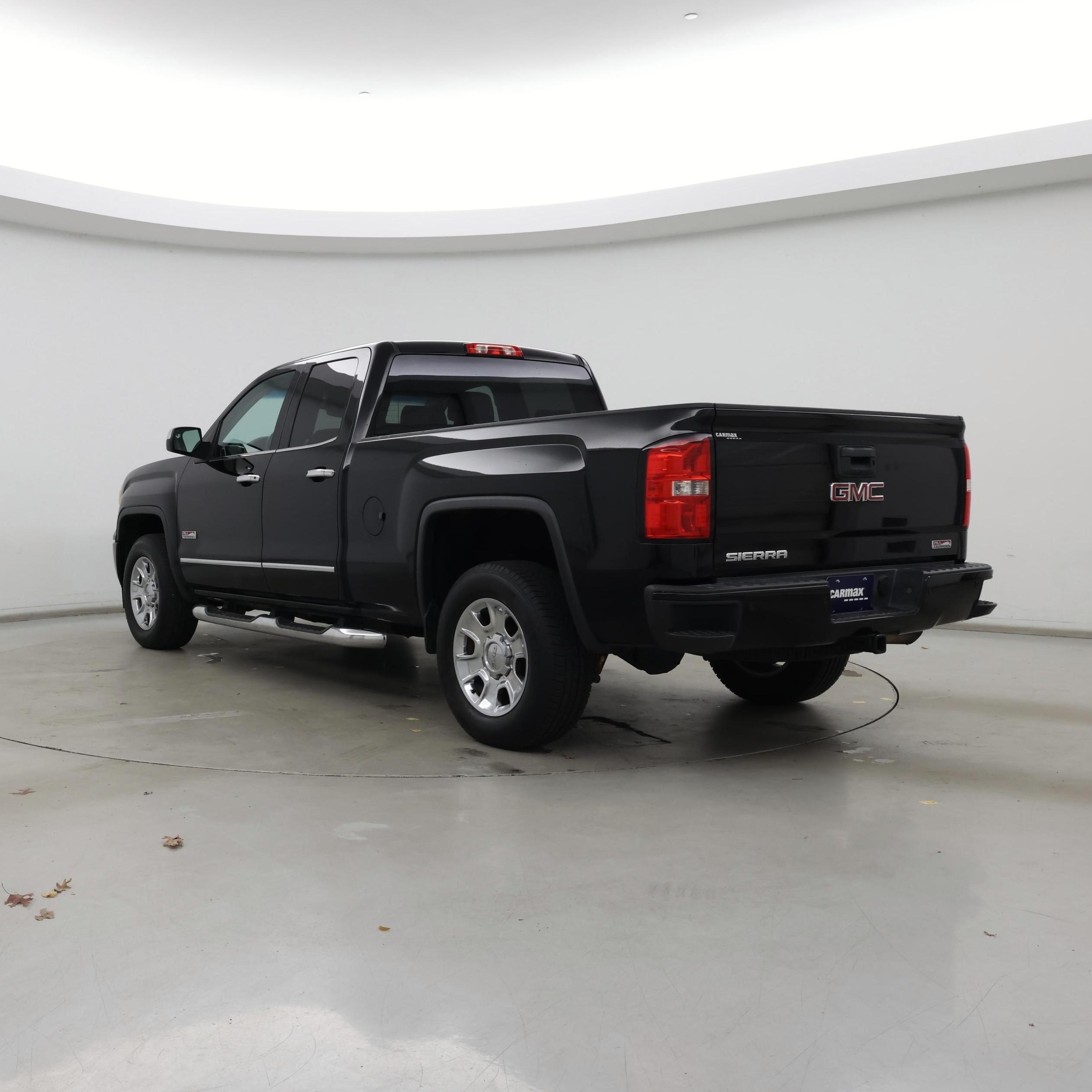 Thumbnail: 2015 GMC Sierra 1500 - 2