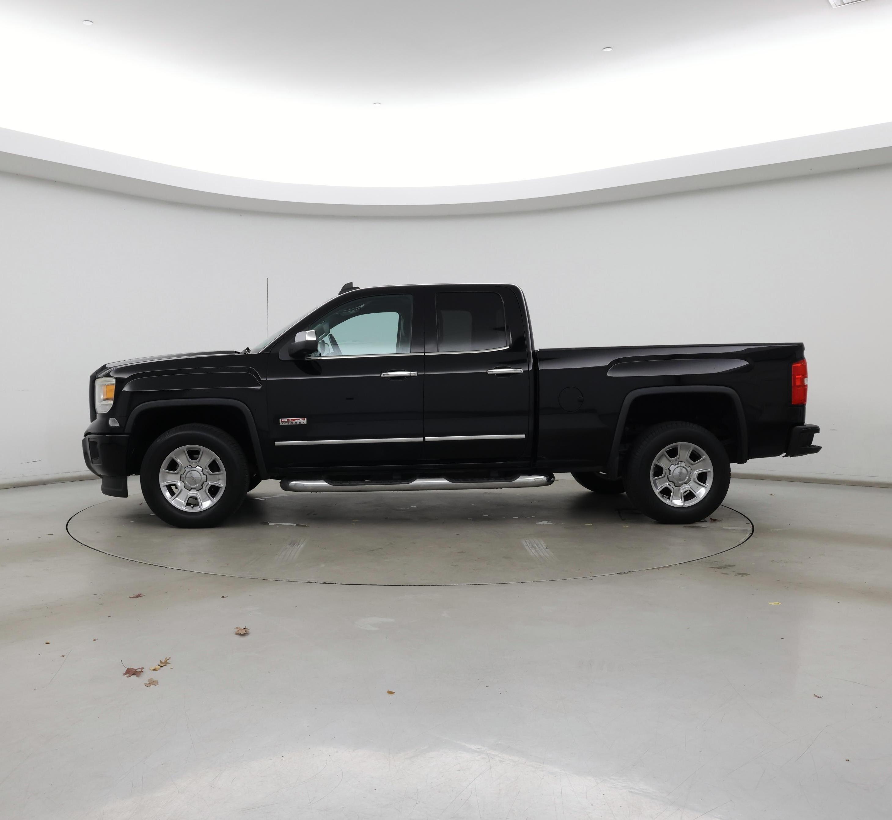 Thumbnail: 2015 GMC Sierra 1500 - 3