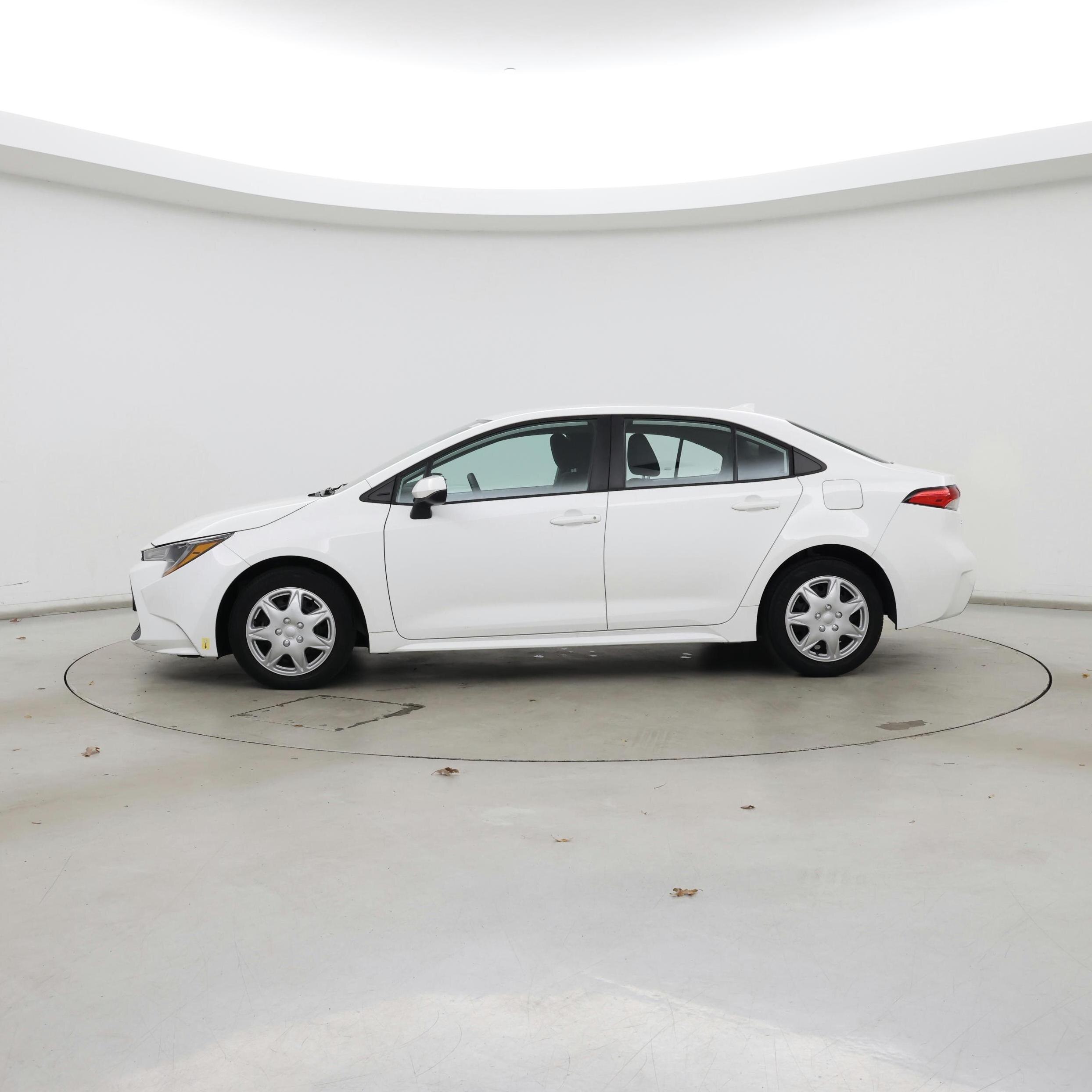 Thumbnail: 2021 Toyota Corolla - 3