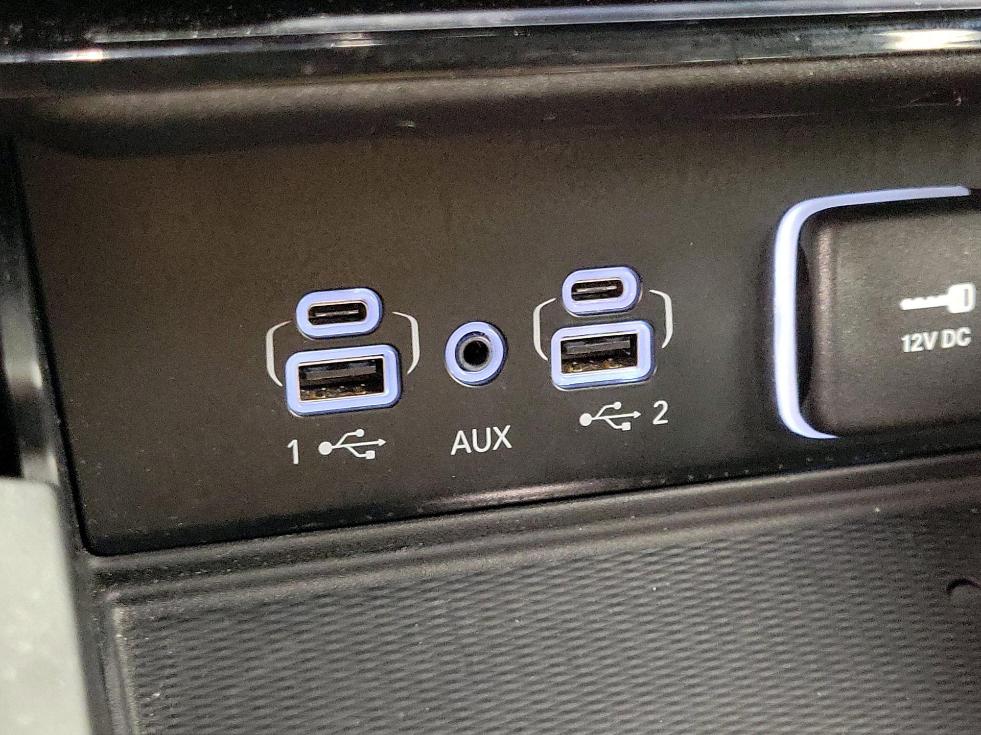 Thumbnail: 2023 Jeep Grand Cherokee - 18